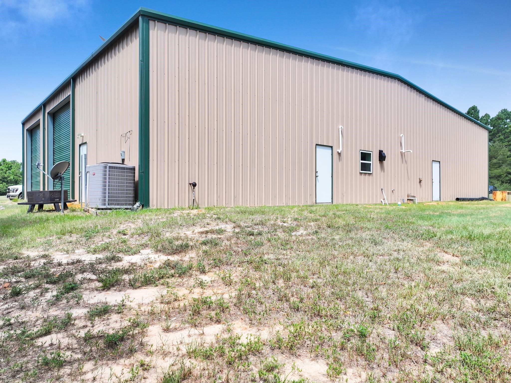 10024 Cr 207 Property Photo 4