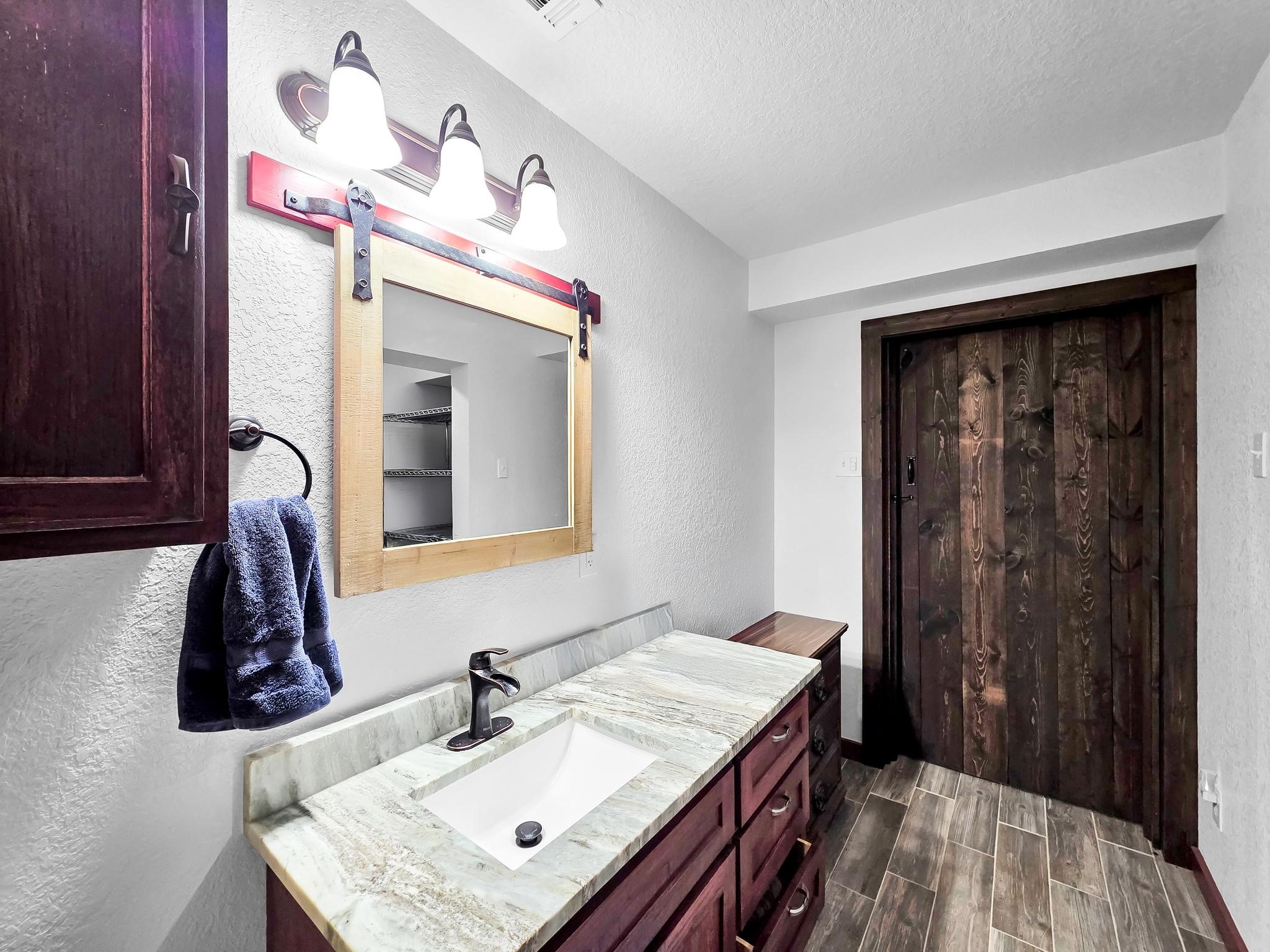 10024 Cr 207 Property Photo 17