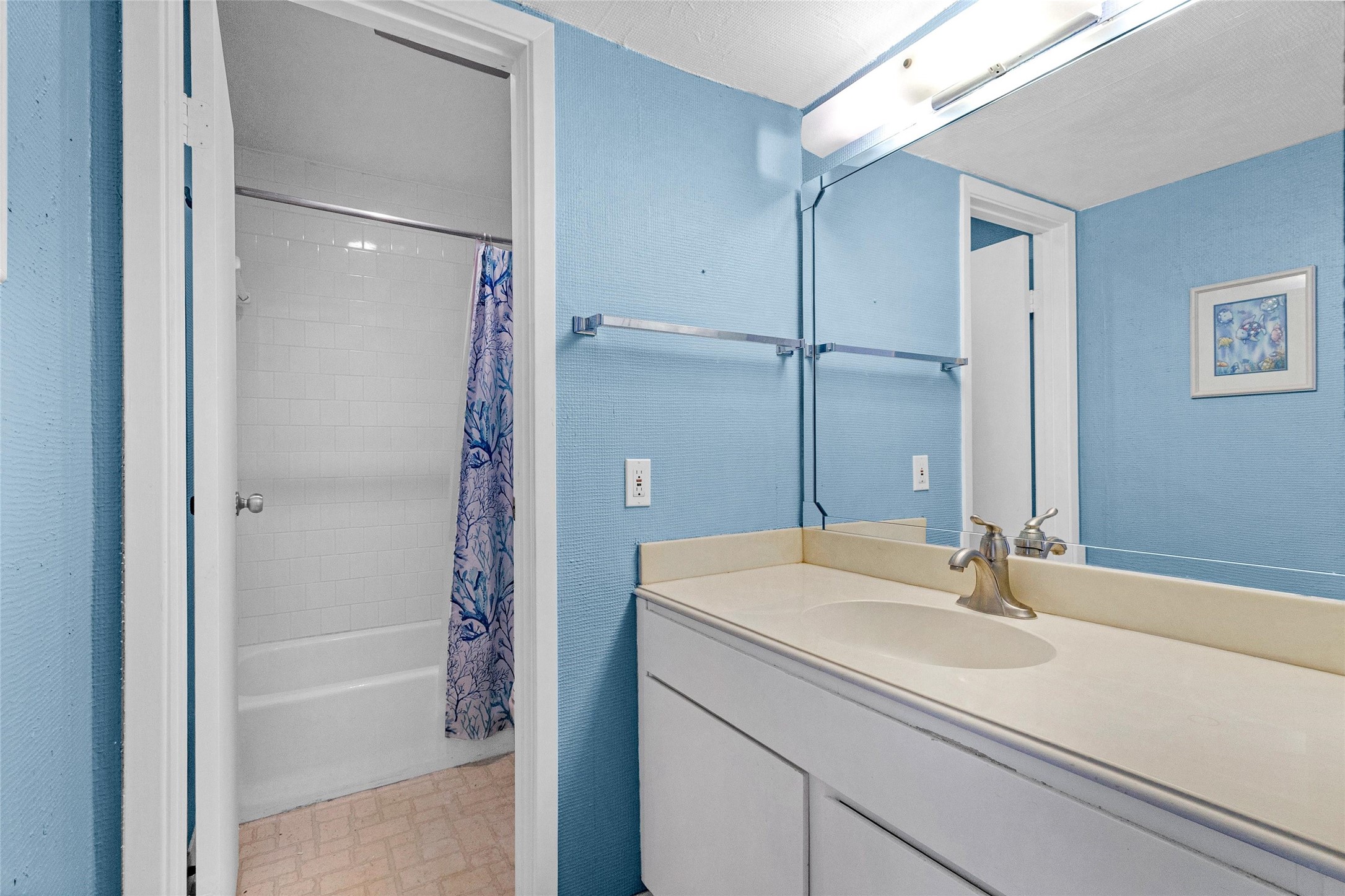 12500 Melville Drive 345d Property Photo 20