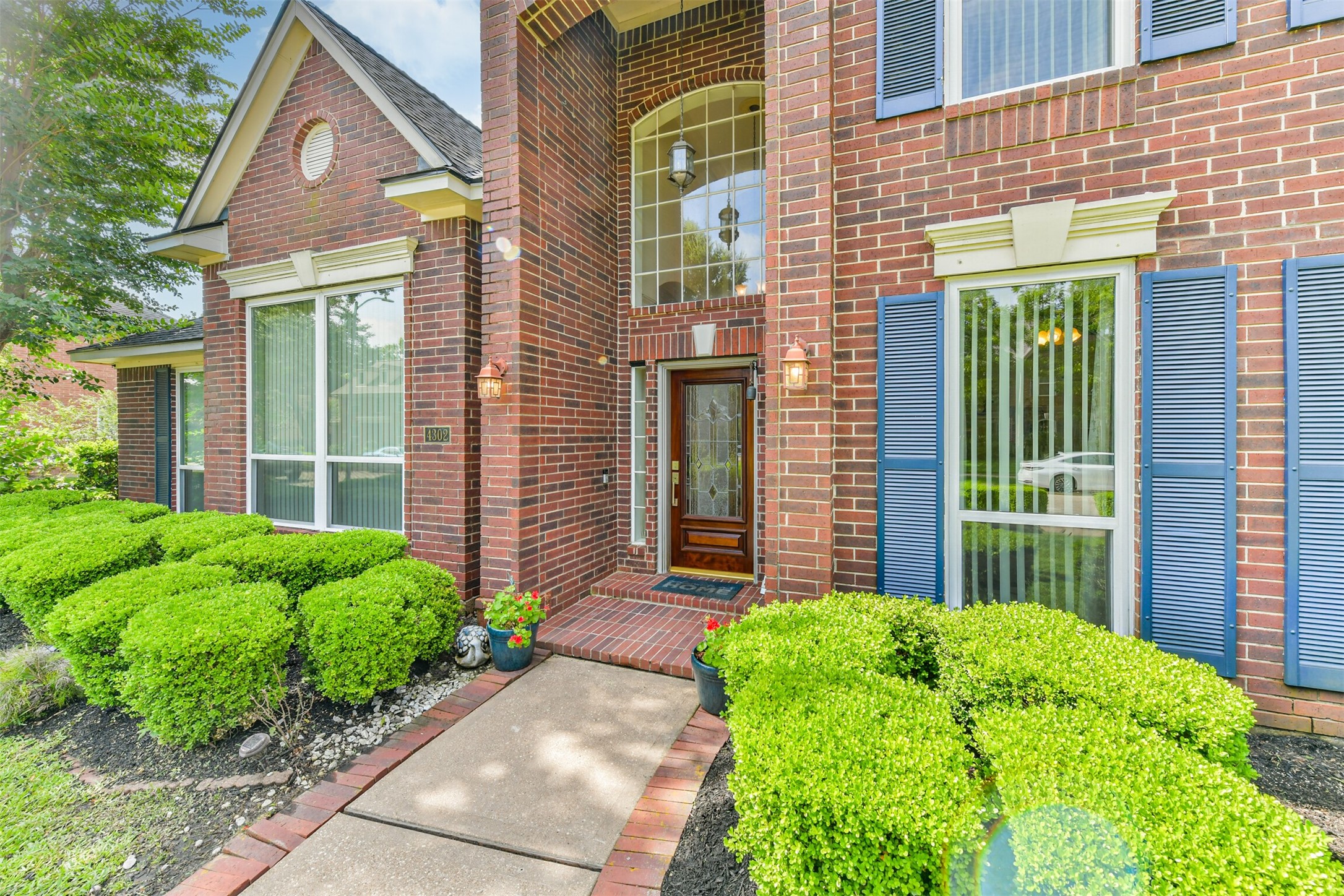 4302 Island Hills Drive Property Photo 5