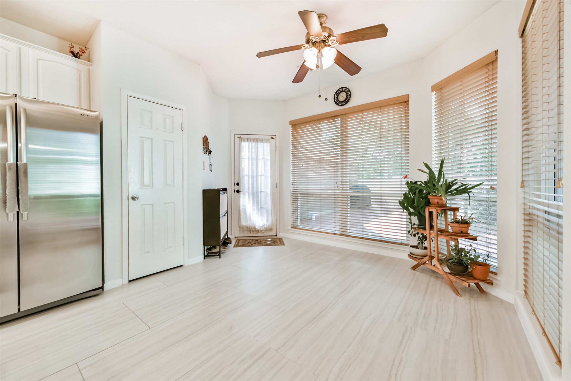4302 Island Hills Drive Property Photo 16