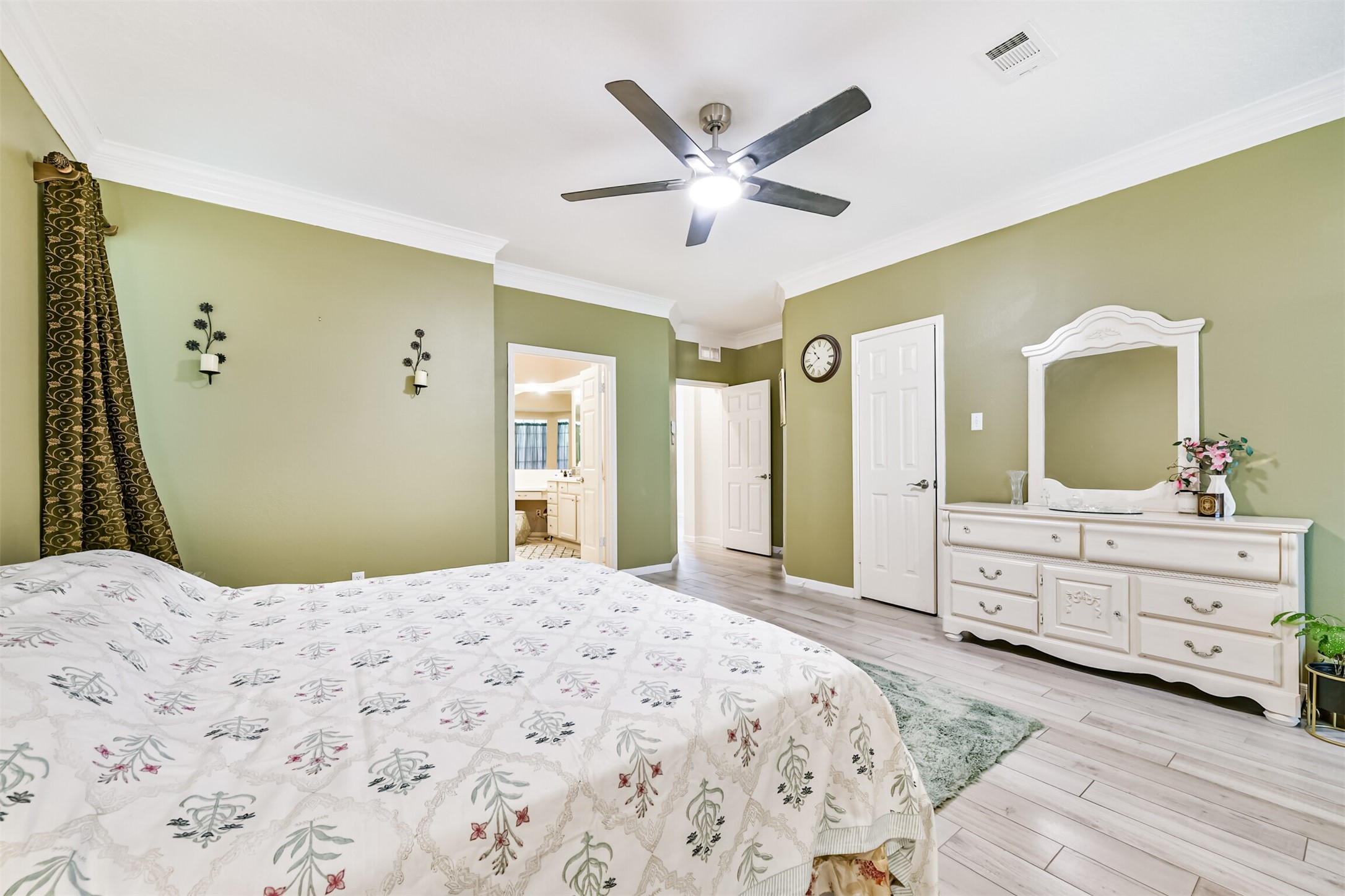 4302 Island Hills Drive Property Photo 27