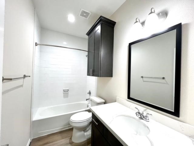 851 A Arbor Pines Ct Property Photo 6