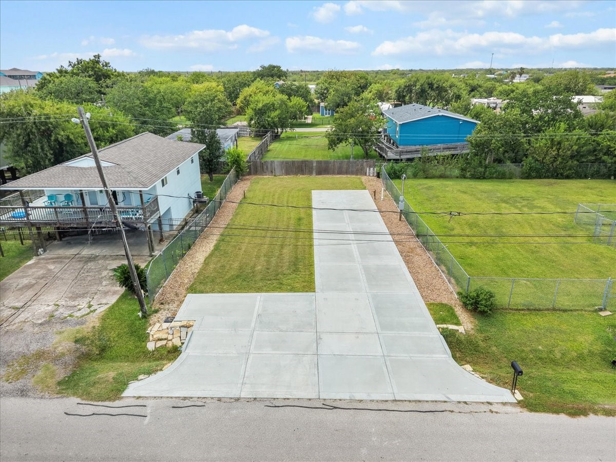 1040 Star Drive Property Photo 2