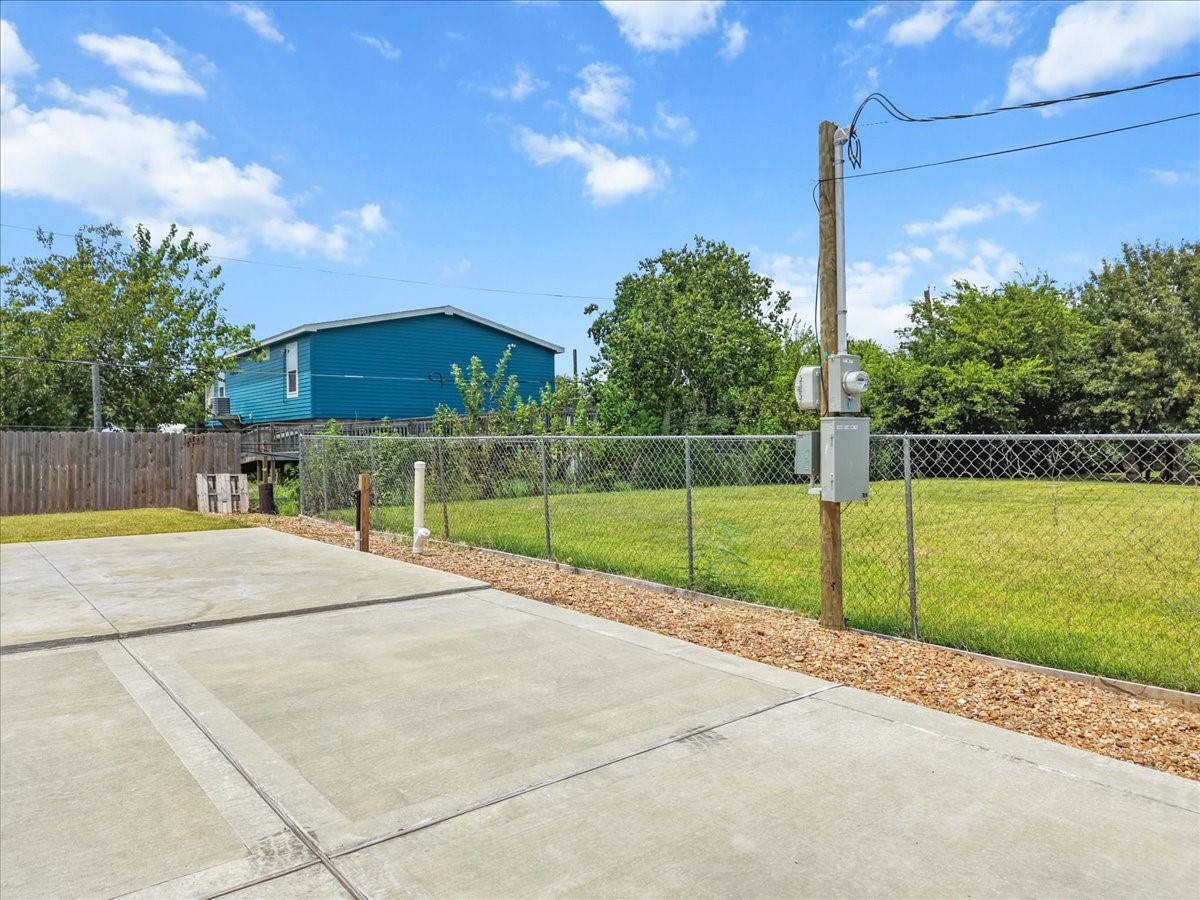 1040 Star Drive Property Photo 4