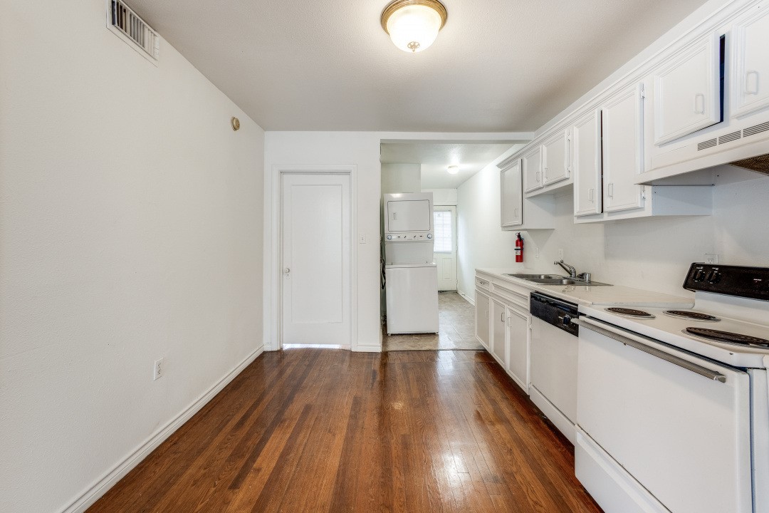 519 W Main 3 Property Photo 6