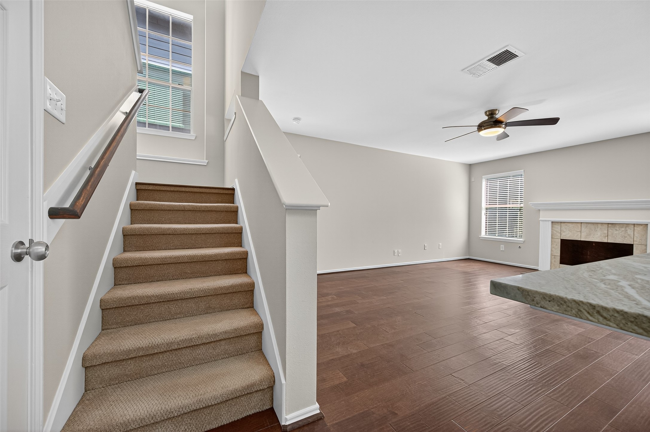 54 Marble Rock Place Property Photo 5