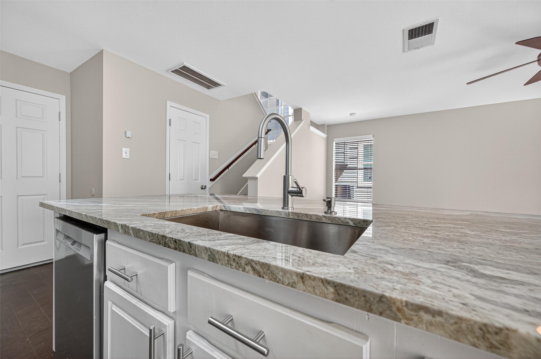 54 Marble Rock Place Property Photo 11
