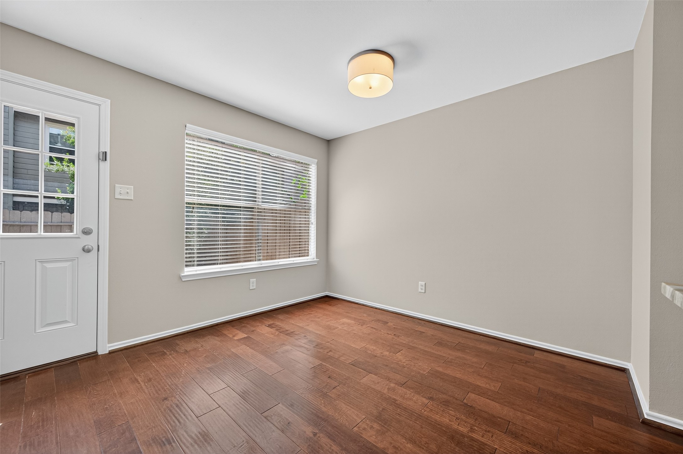 54 Marble Rock Place Property Photo 17