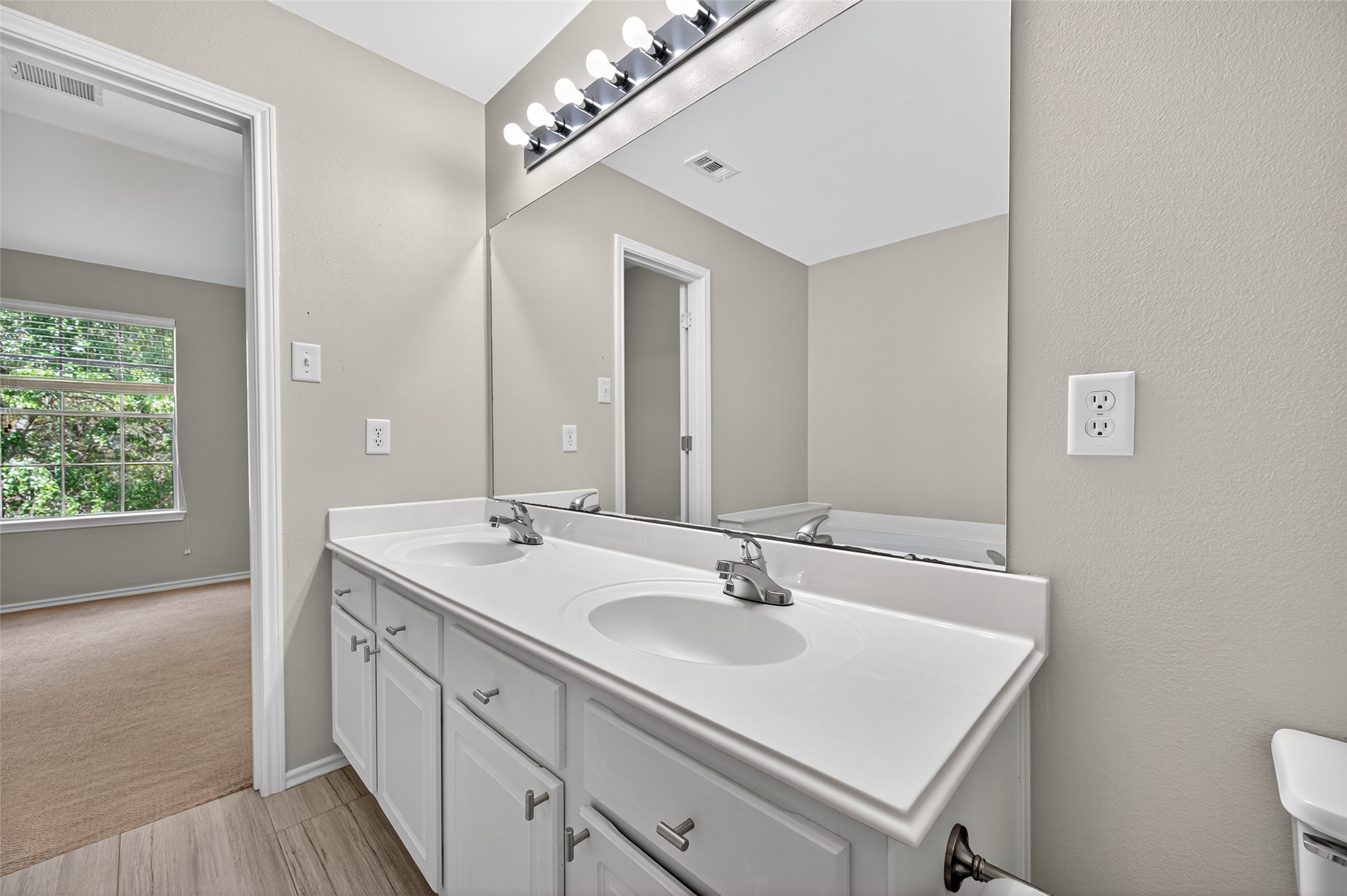 54 Marble Rock Place Property Photo 23
