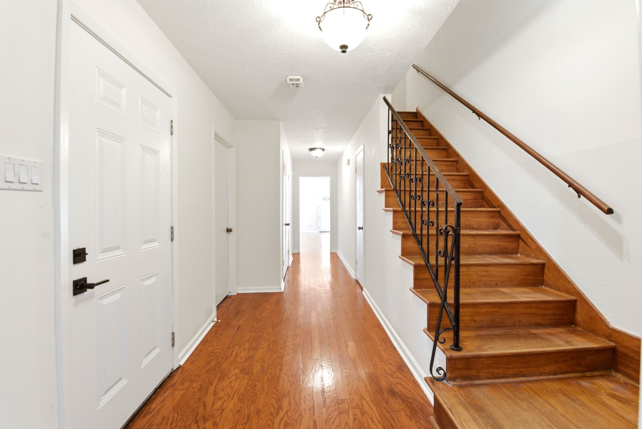 4030 Fox Meadow Lane Property Photo 11