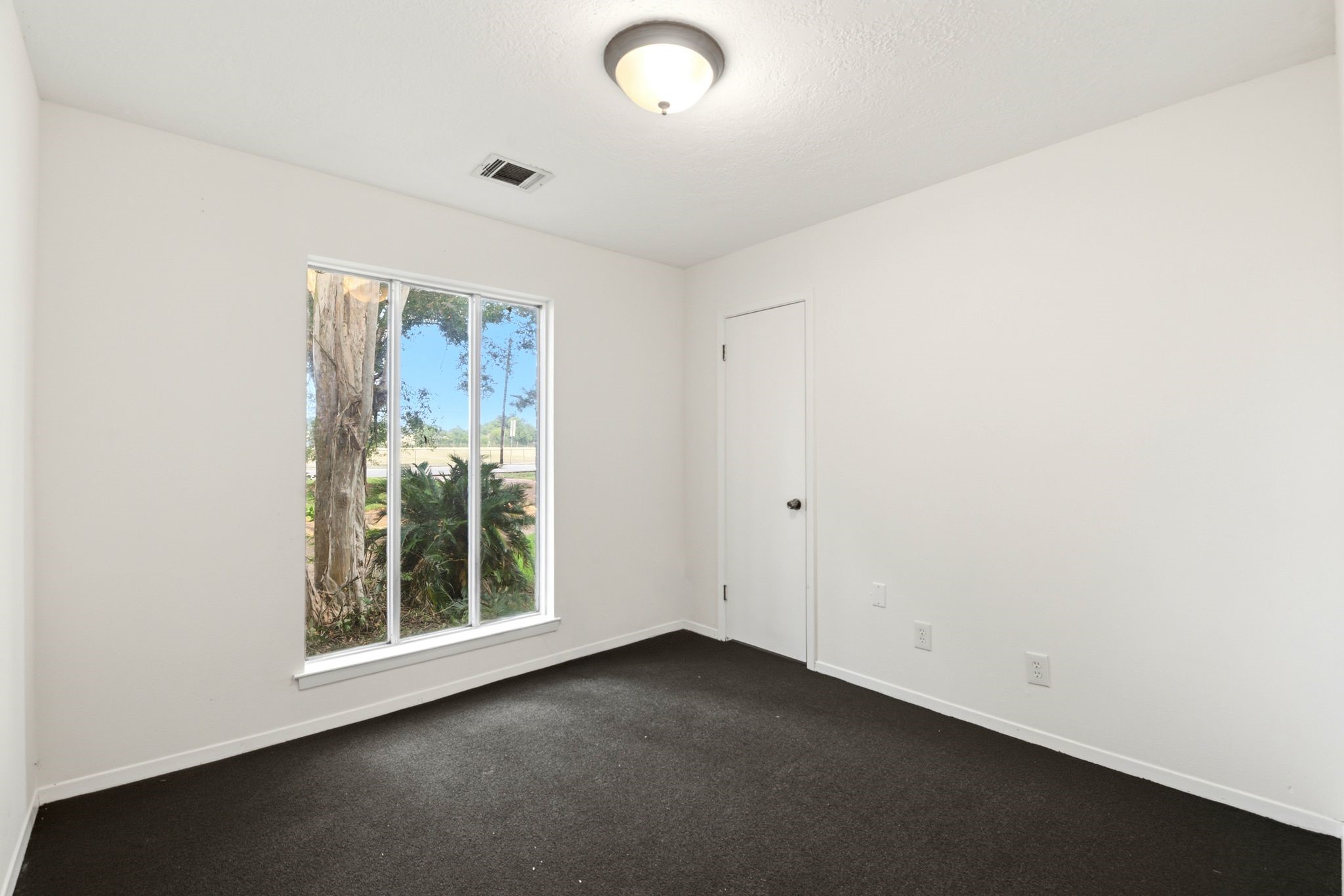 4030 Fox Meadow Lane Property Photo 18