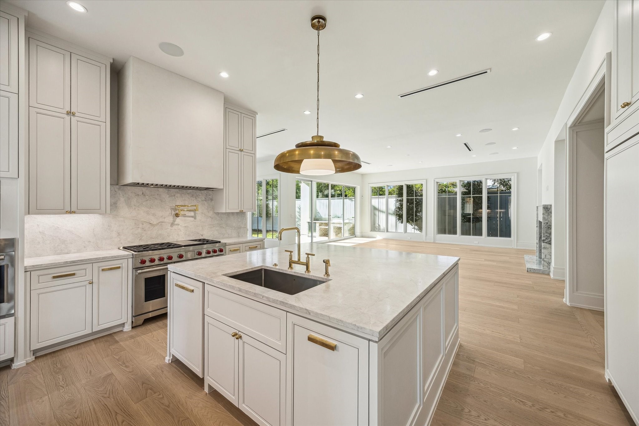 3717 Chevy Chase Drive Property Photo 14