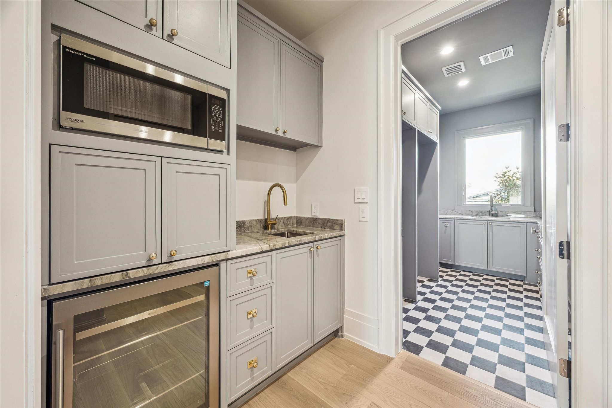 3717 Chevy Chase Drive Property Photo 34