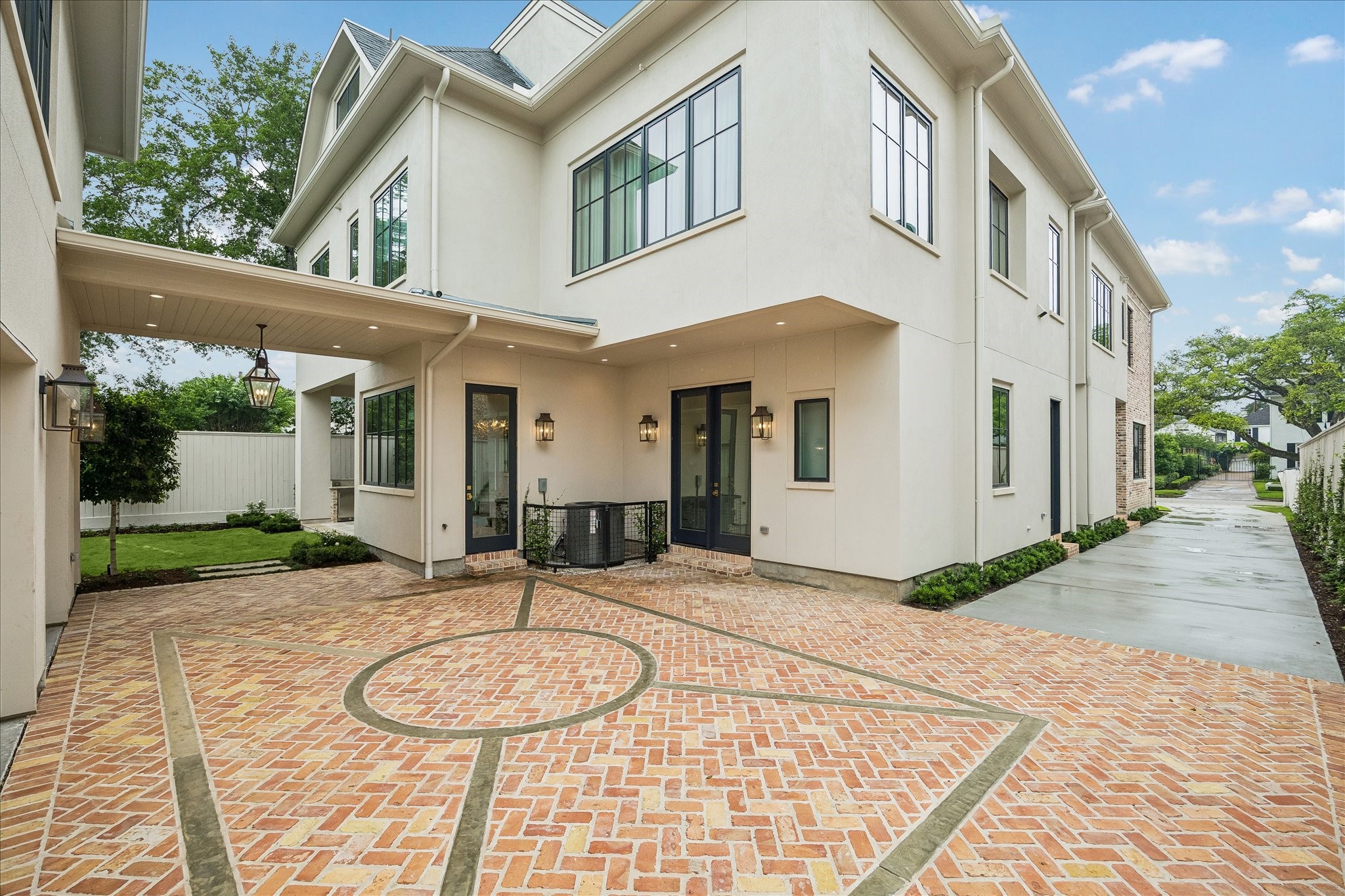 3717 Chevy Chase Drive Property Photo 45