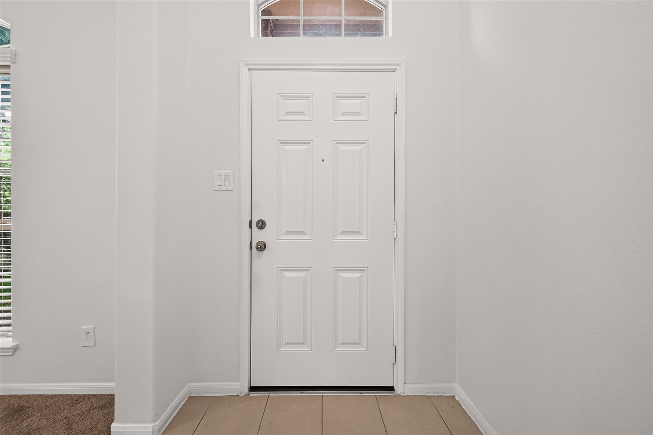 2534 Seahorse Bend Drive Property Photo 9