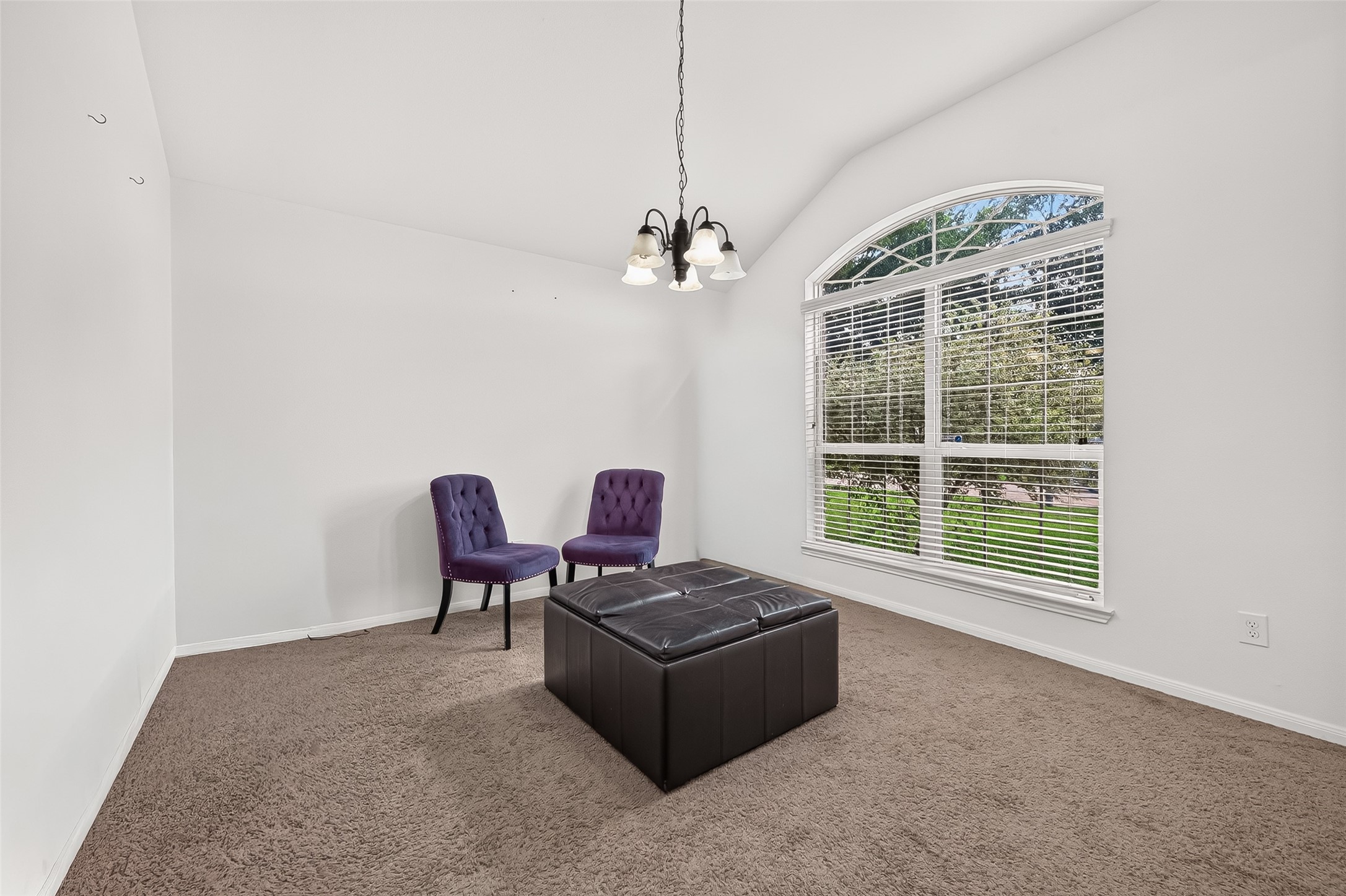 2534 Seahorse Bend Drive Property Photo 10