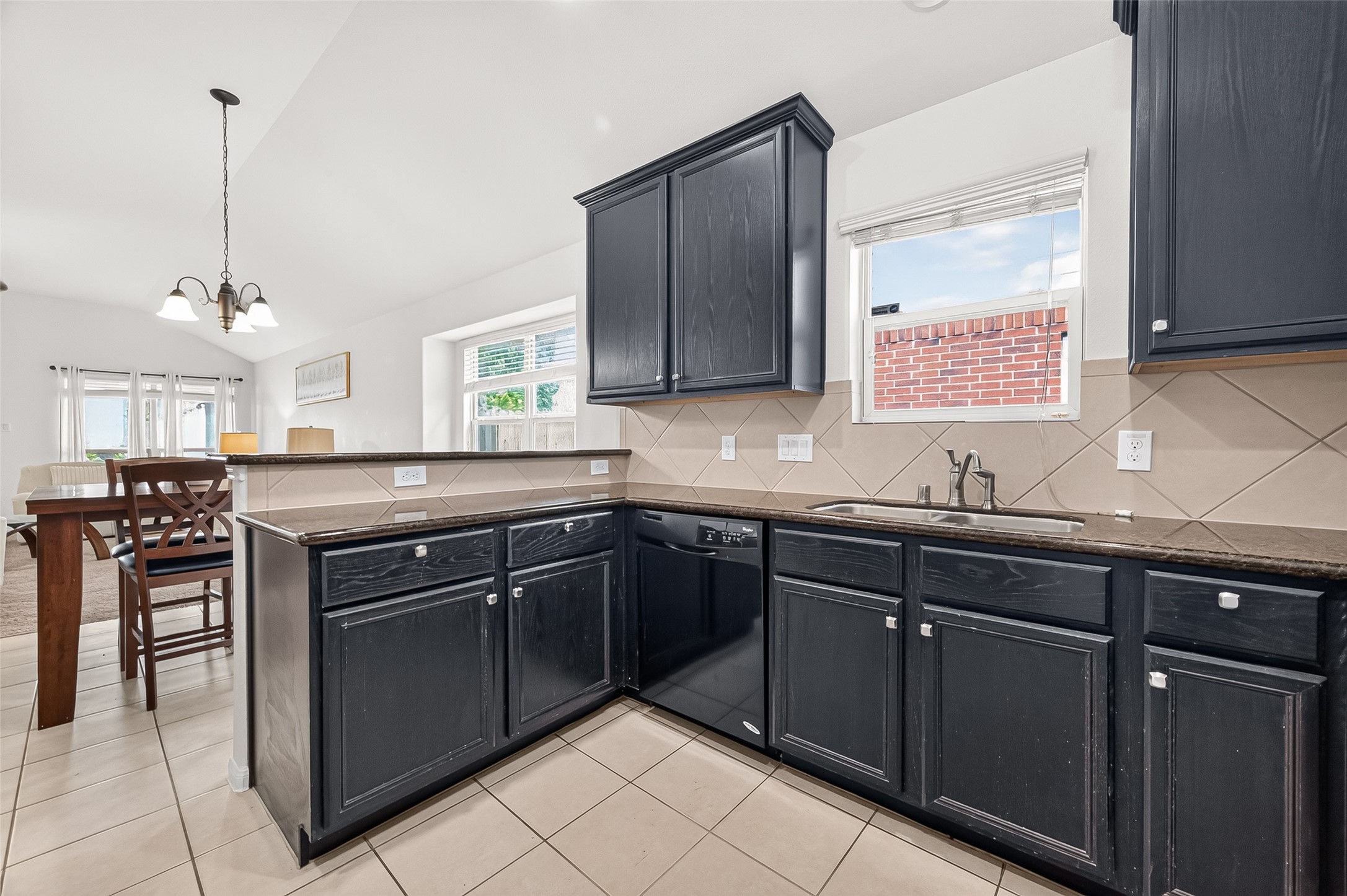 2534 Seahorse Bend Drive Property Photo 20