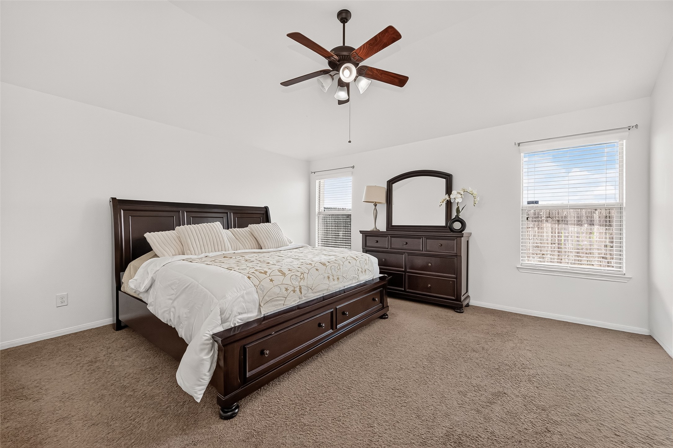 2534 Seahorse Bend Drive Property Photo 35