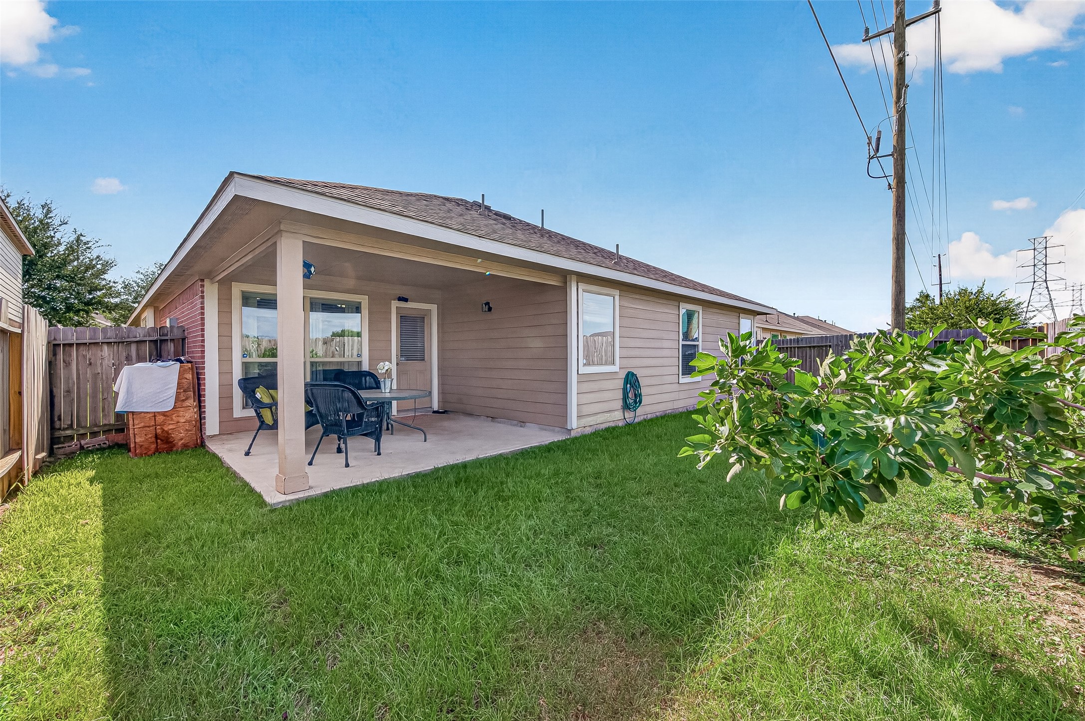 2534 Seahorse Bend Drive Property Photo 43