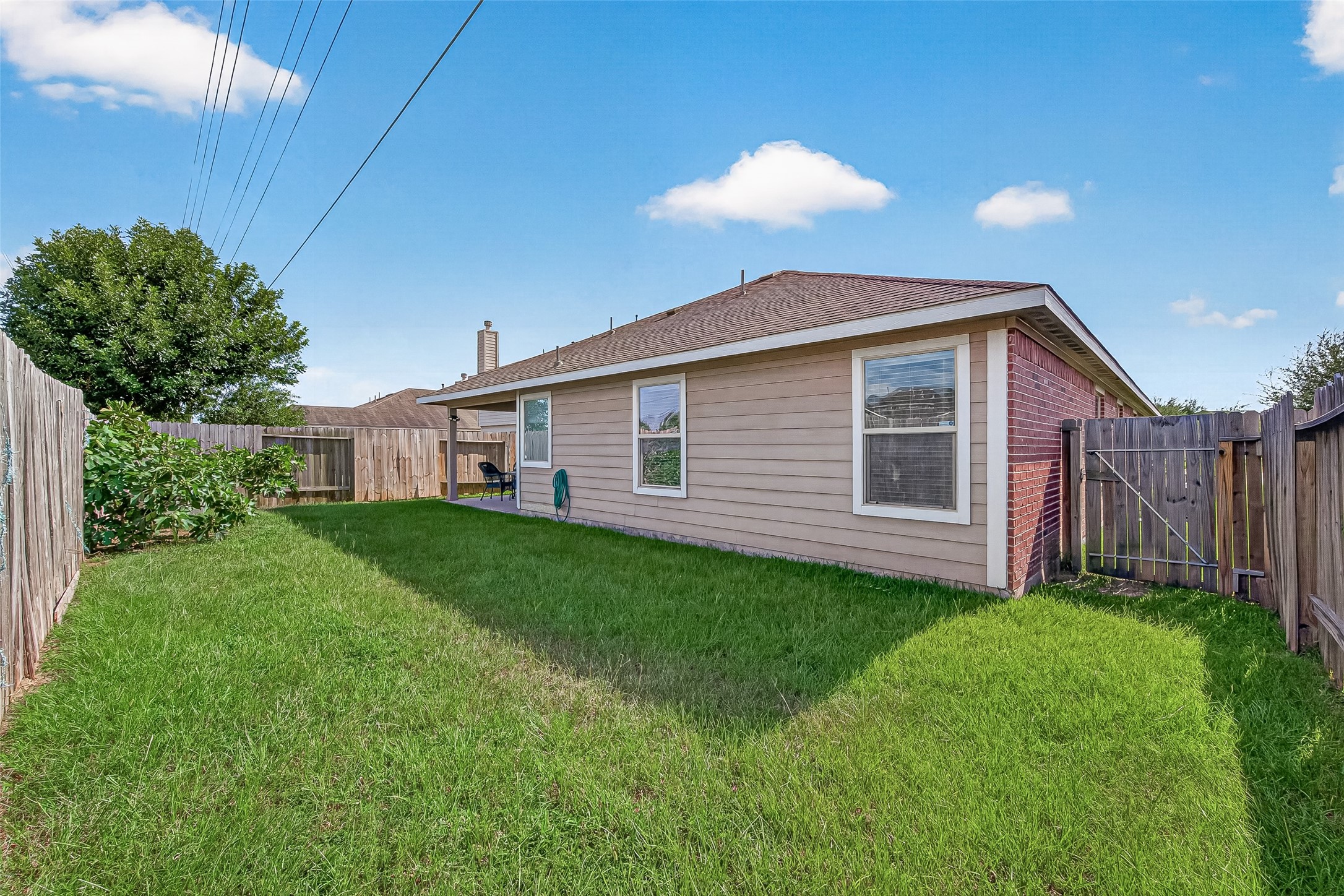 2534 Seahorse Bend Drive Property Photo 45