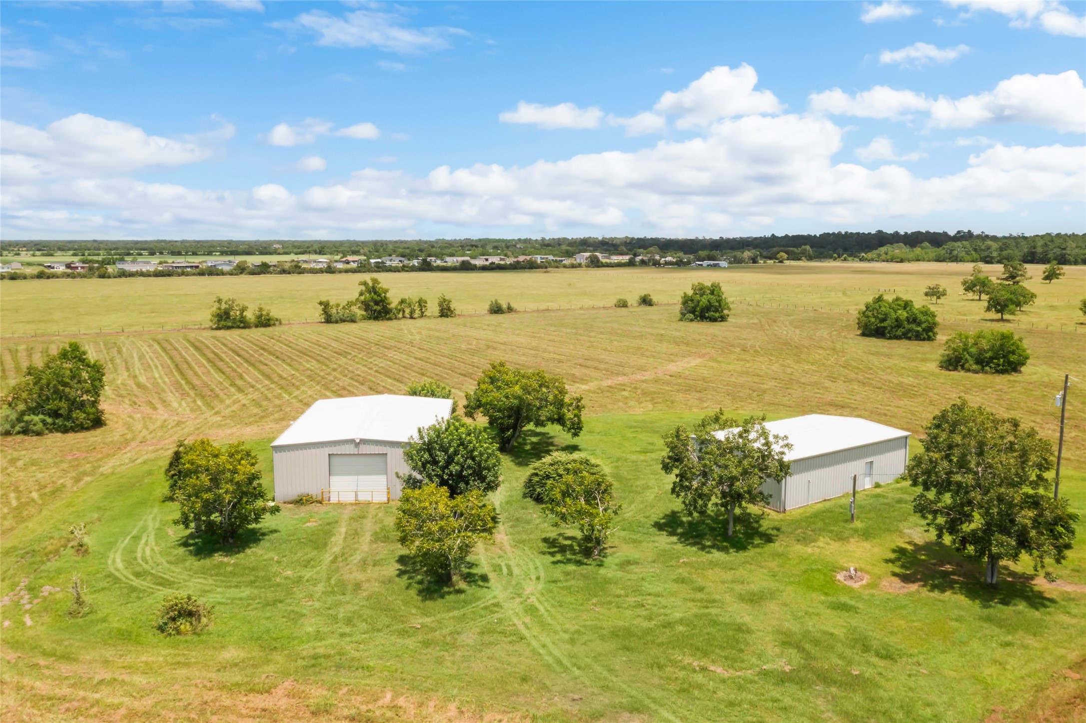 8802 Highway 35 Property Photo 1