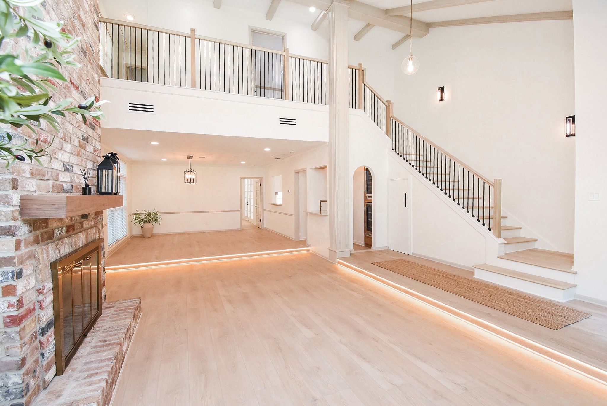 9342 Briar Forest Drive Property Photo
