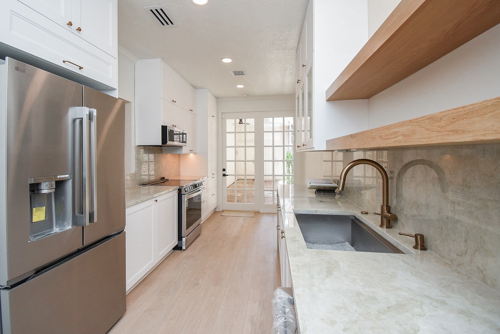9342 Briar Forest Drive Property Photo 19