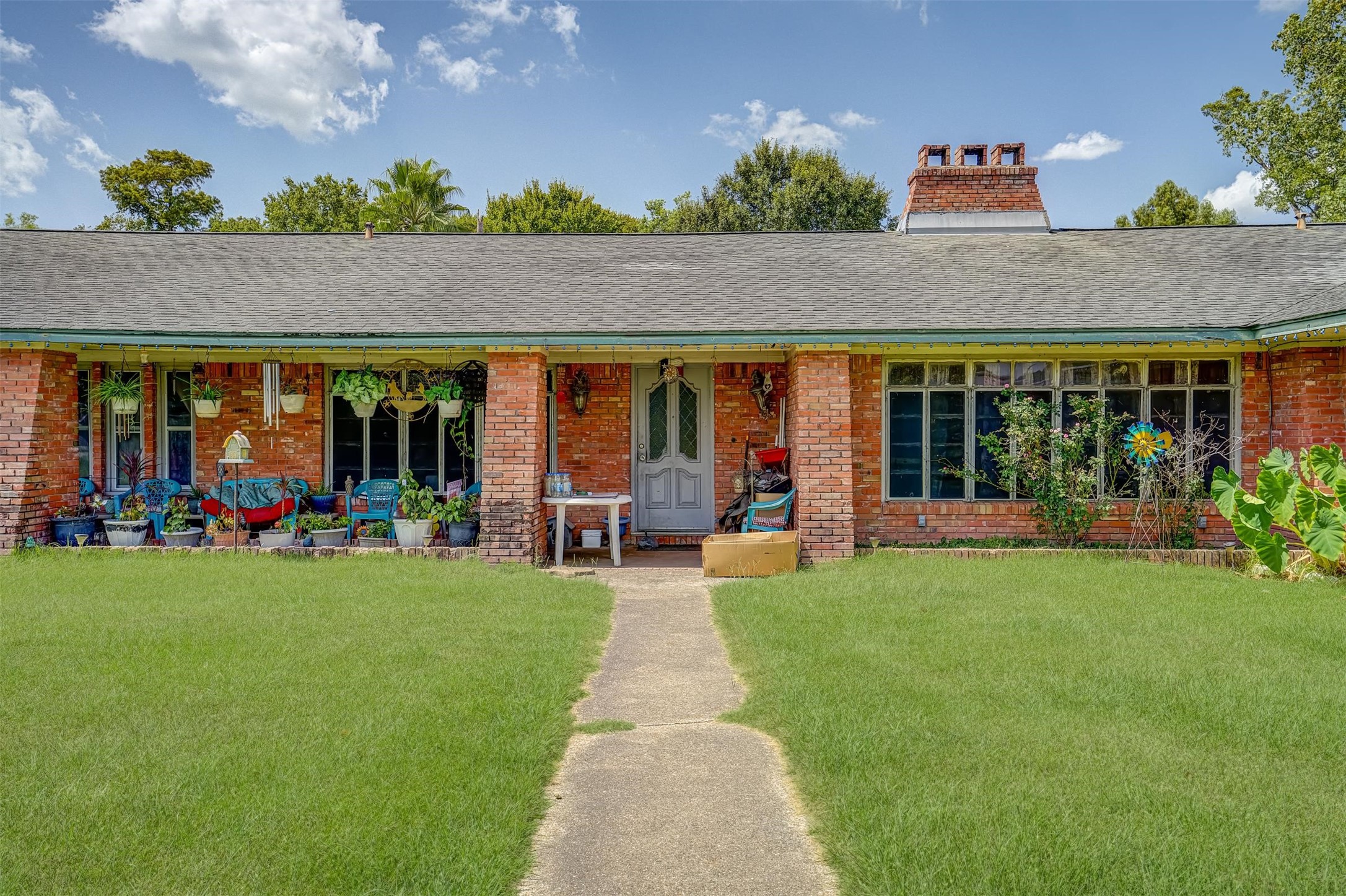3013 N Main Property Photo 8