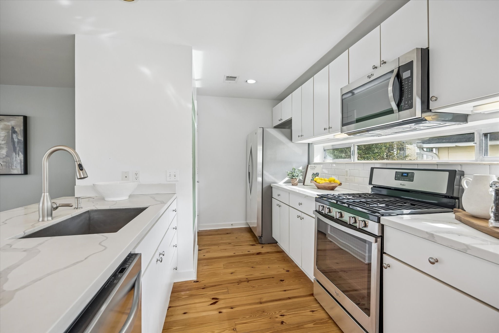 2508 Calumet Street E Property Photo 8