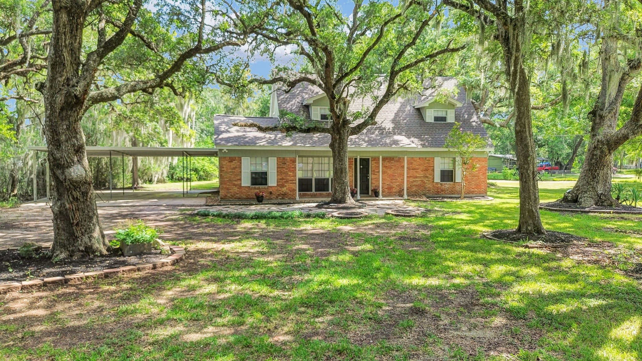 432 Robinson Road Property Photo 1