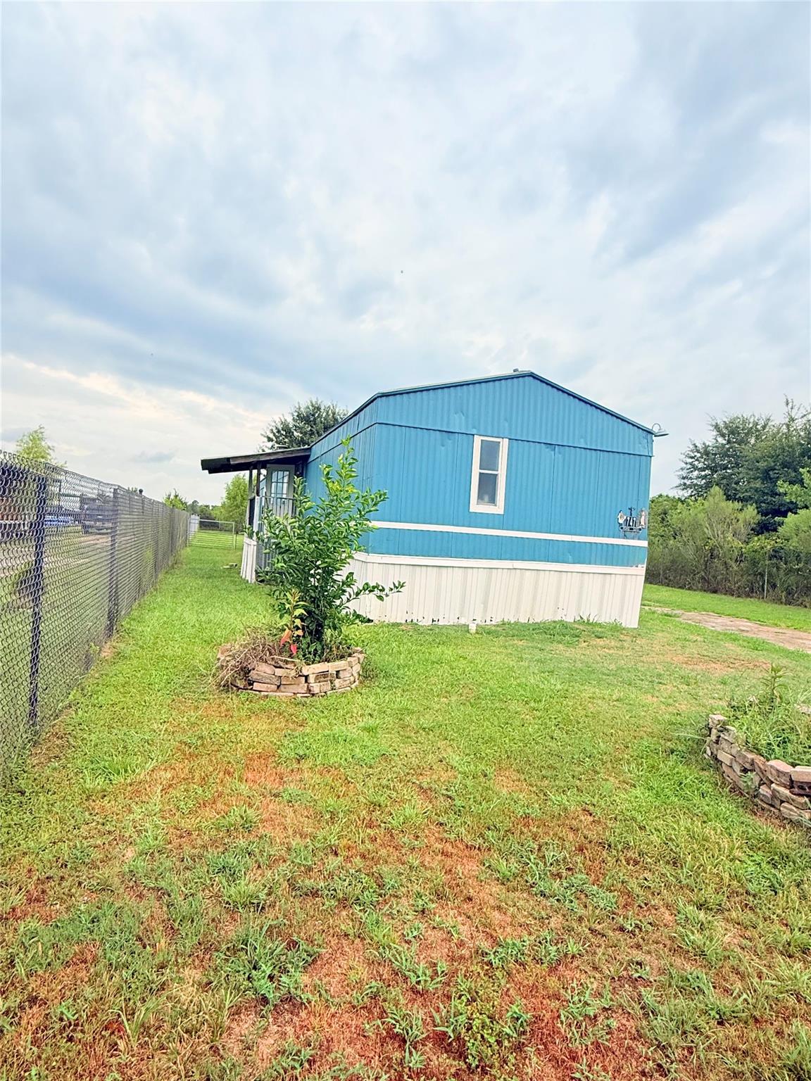 747 Road 5210 Property Photo 1