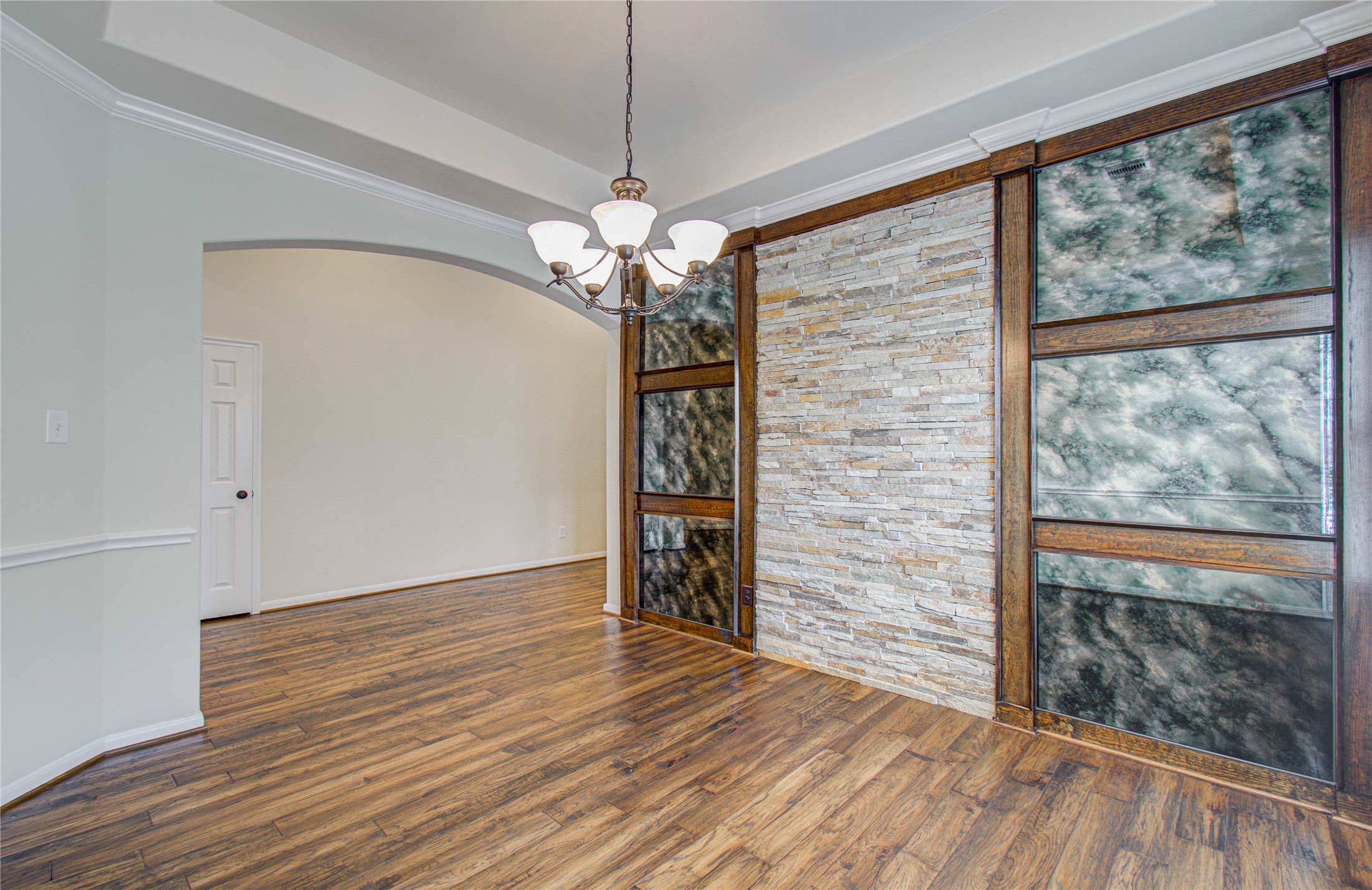 28666 Pleasant Forest Dr Property Photo 10