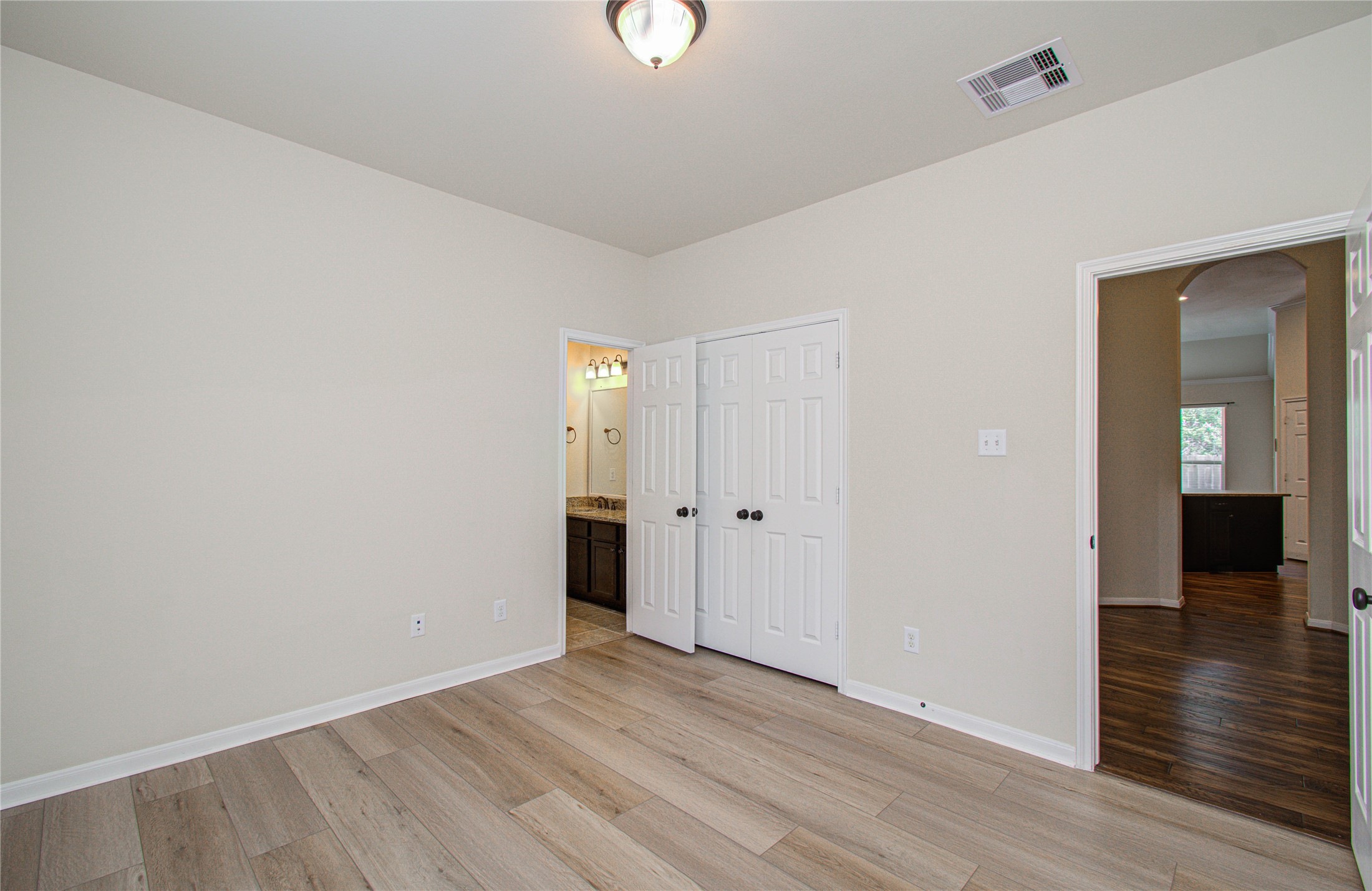 28666 Pleasant Forest Dr Property Photo 34