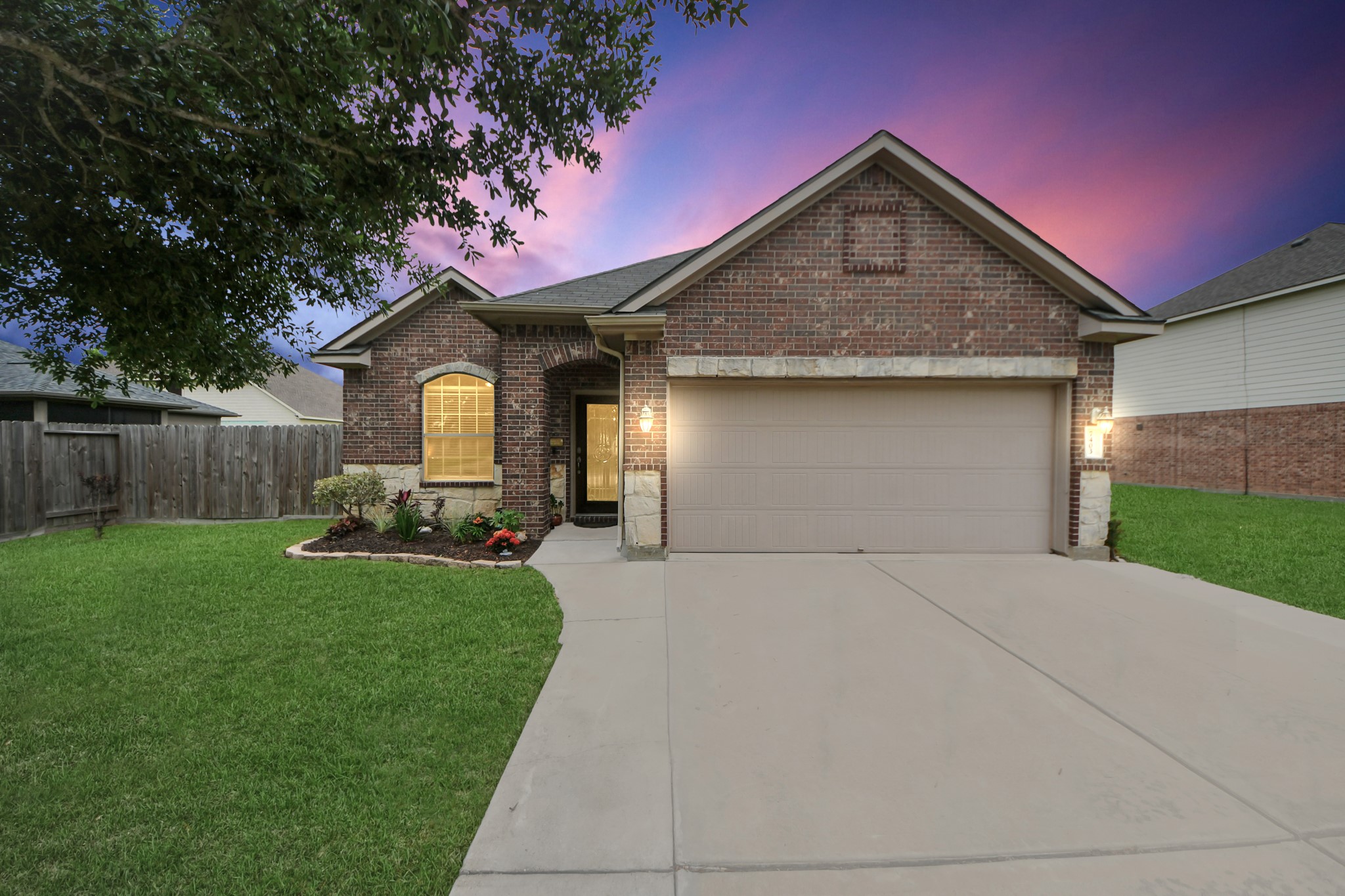 7403 Northfork Drive Property Photo