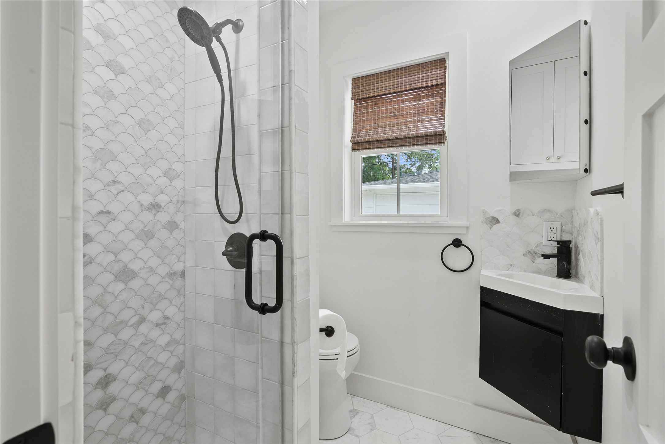 312 W 31st Street Property Photo 32