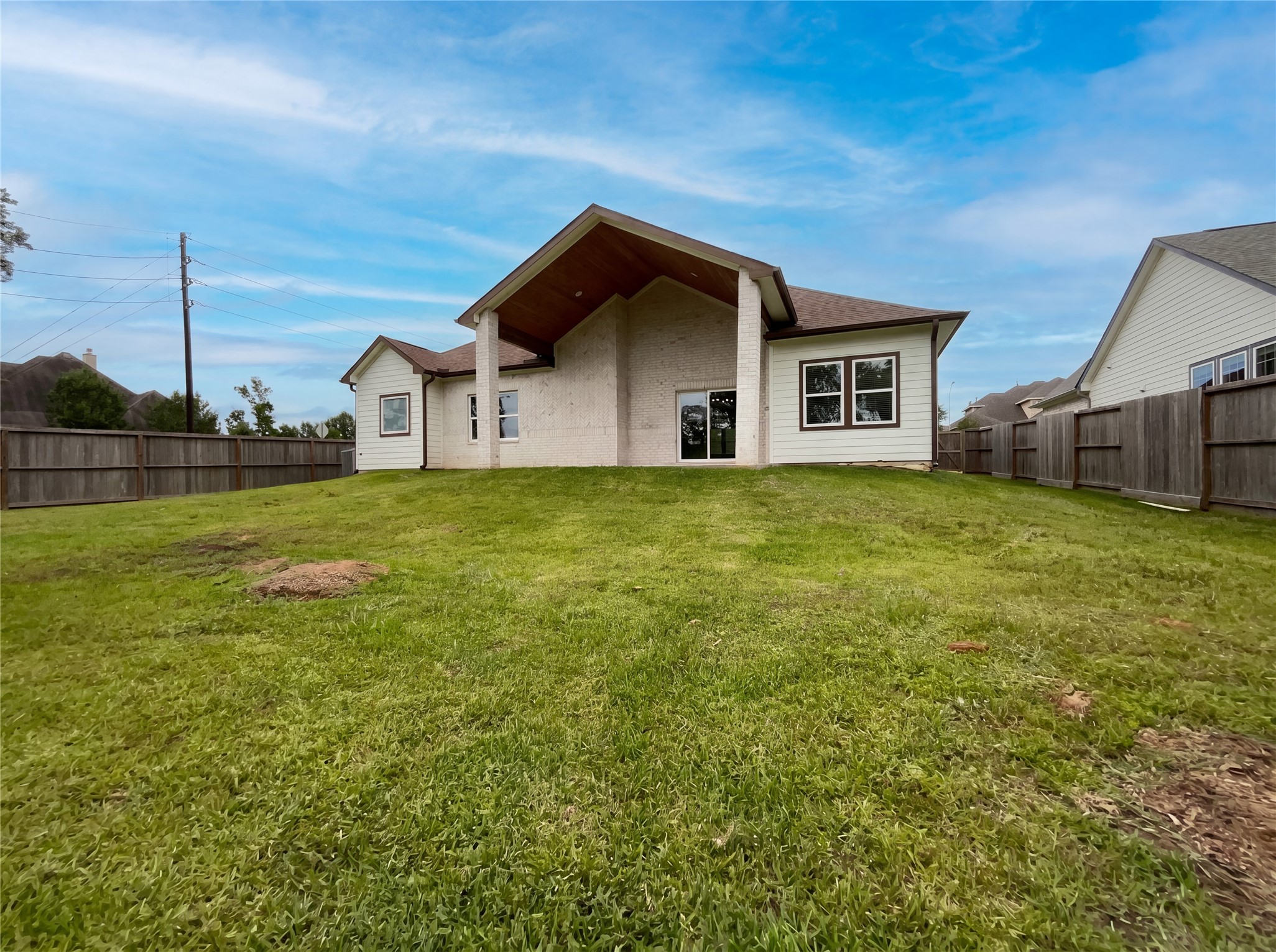 40402 Mostyn Drive Property Photo 5