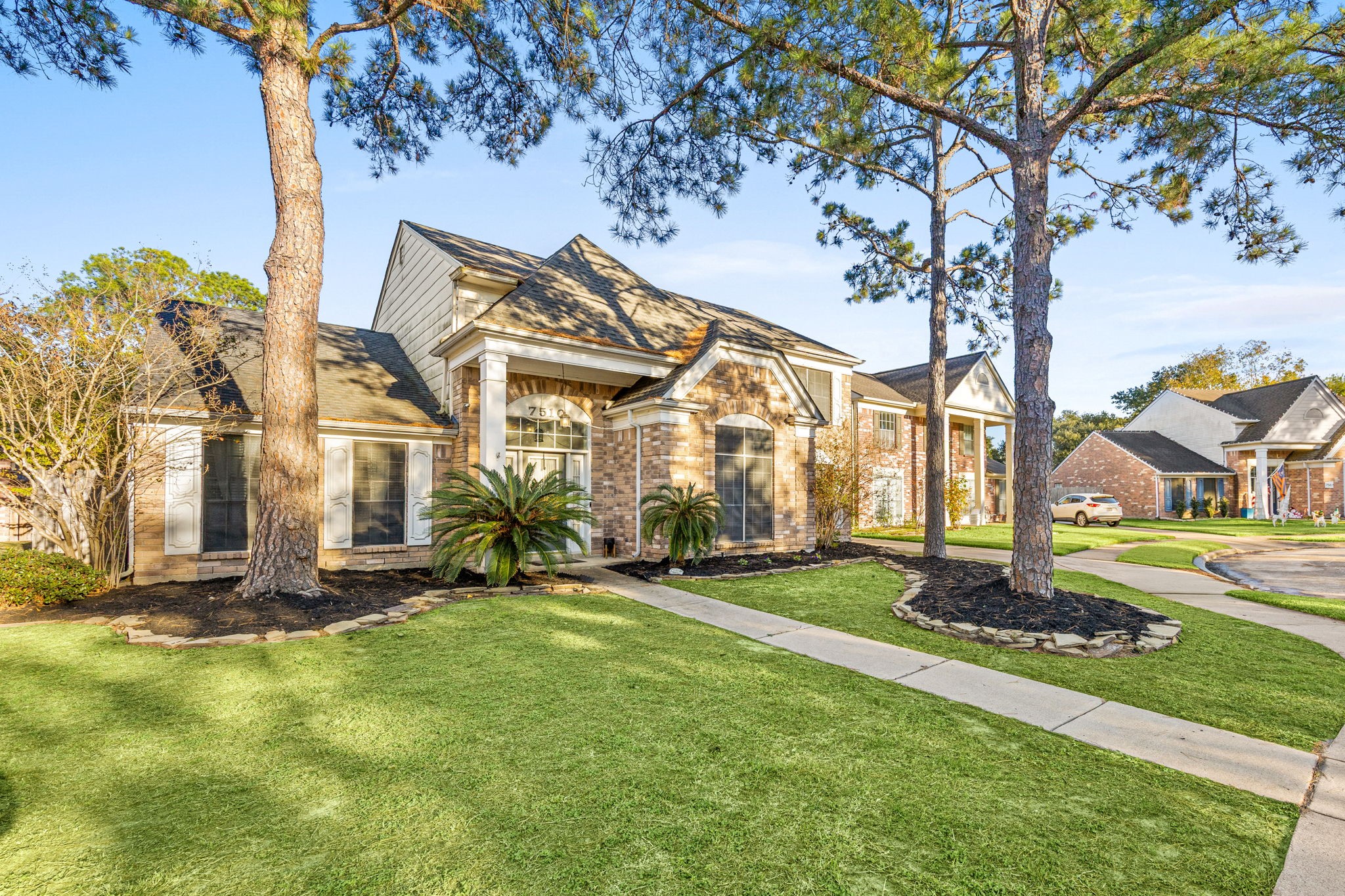 7510 Blue Bonnet Run Court Property Photo 3