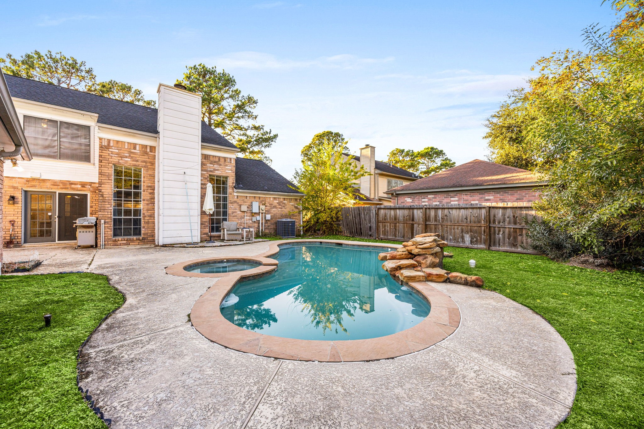 7510 Blue Bonnet Run Court Property Photo 4