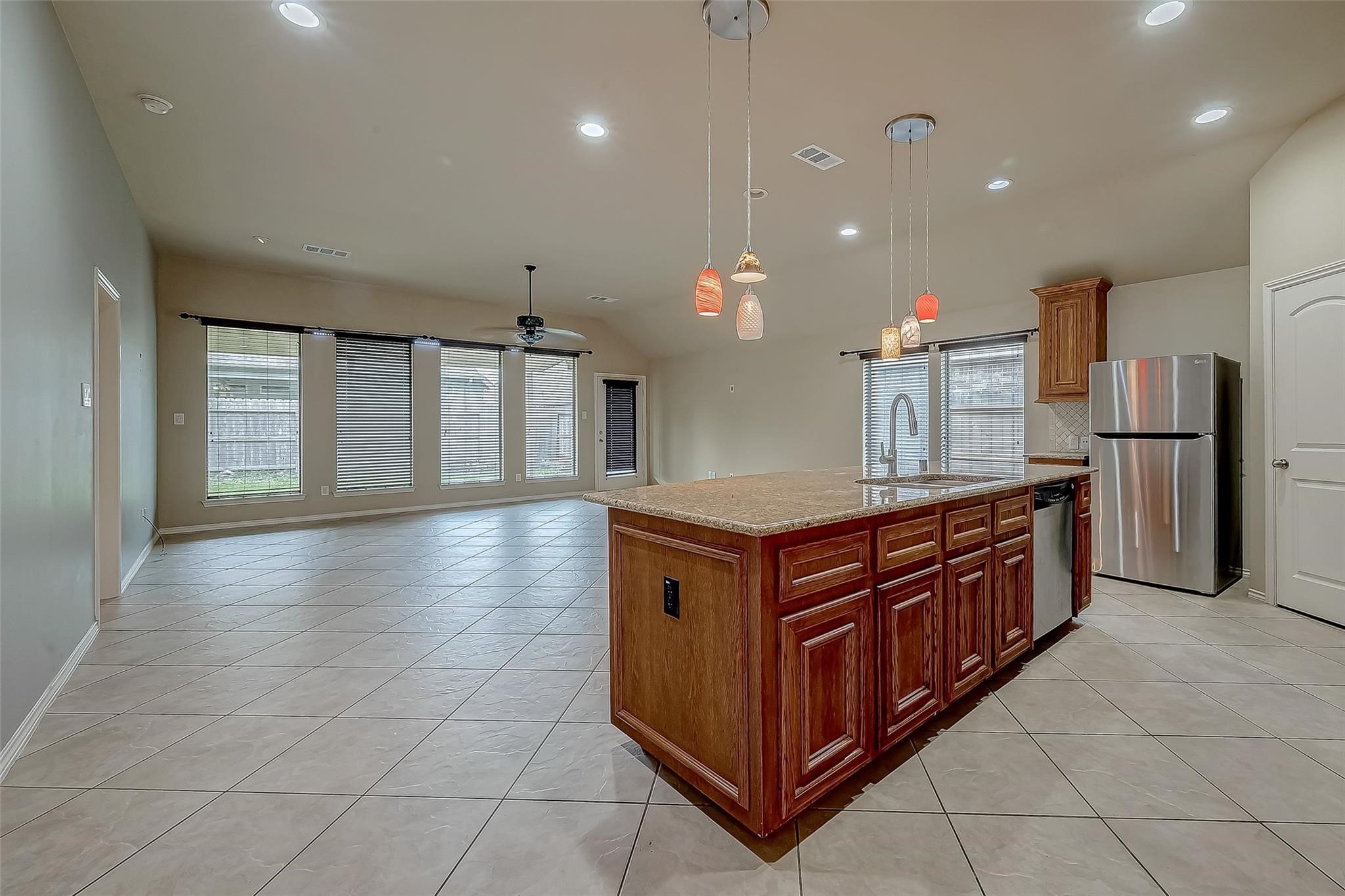 2808 Arbor Brook Lane Property Photo 8