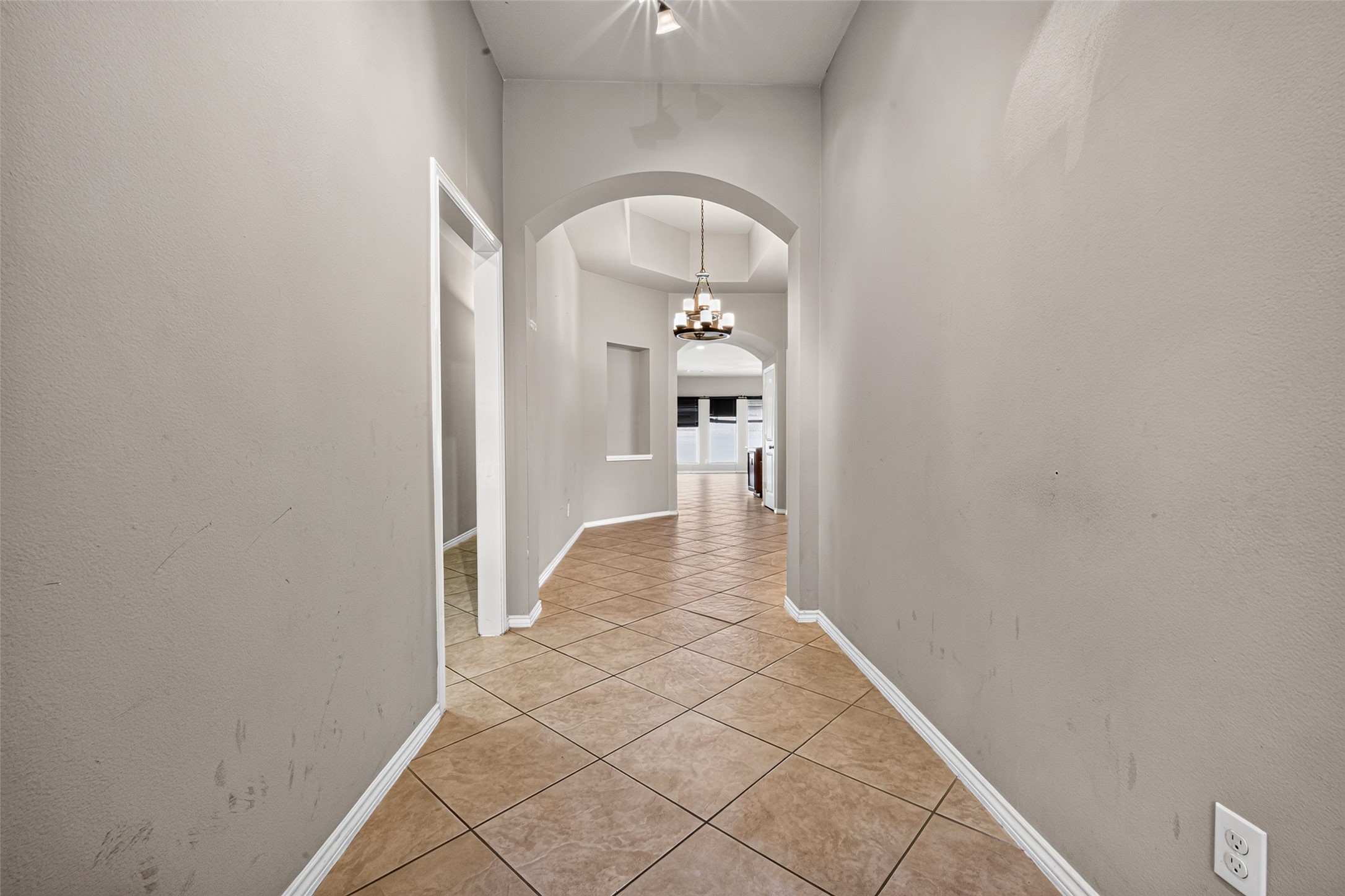 2808 Arbor Brook Lane Property Photo 9