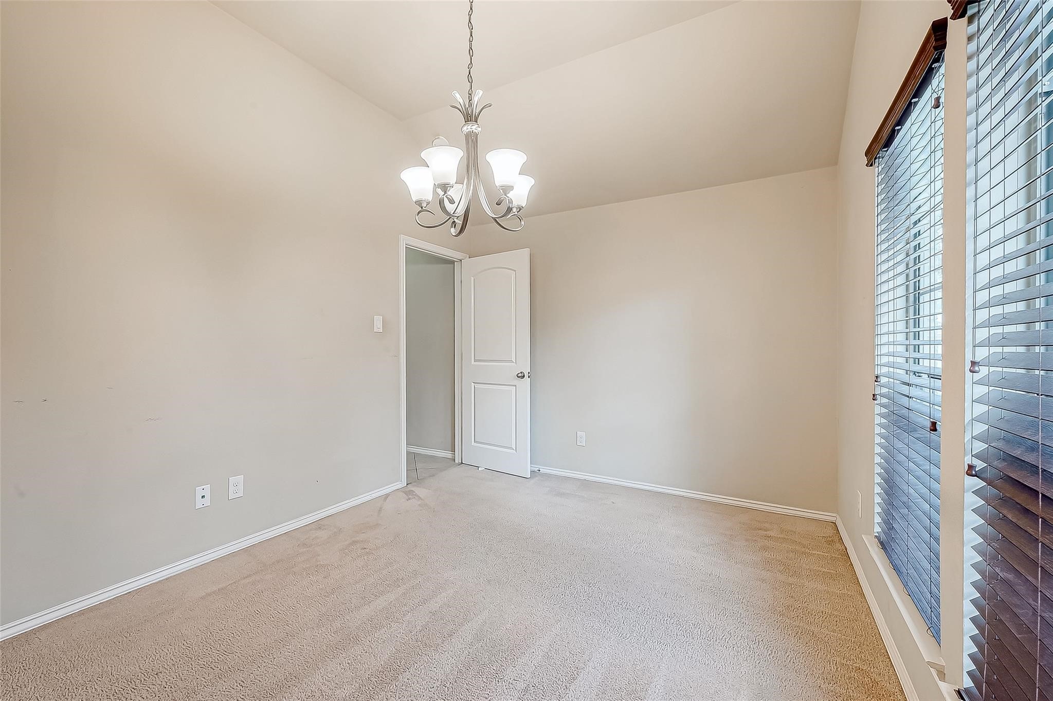 2808 Arbor Brook Lane Property Photo 29