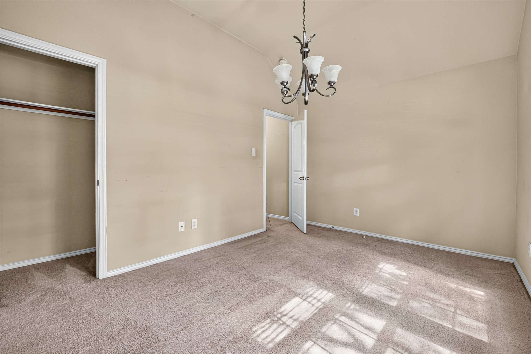2808 Arbor Brook Lane Property Photo 33