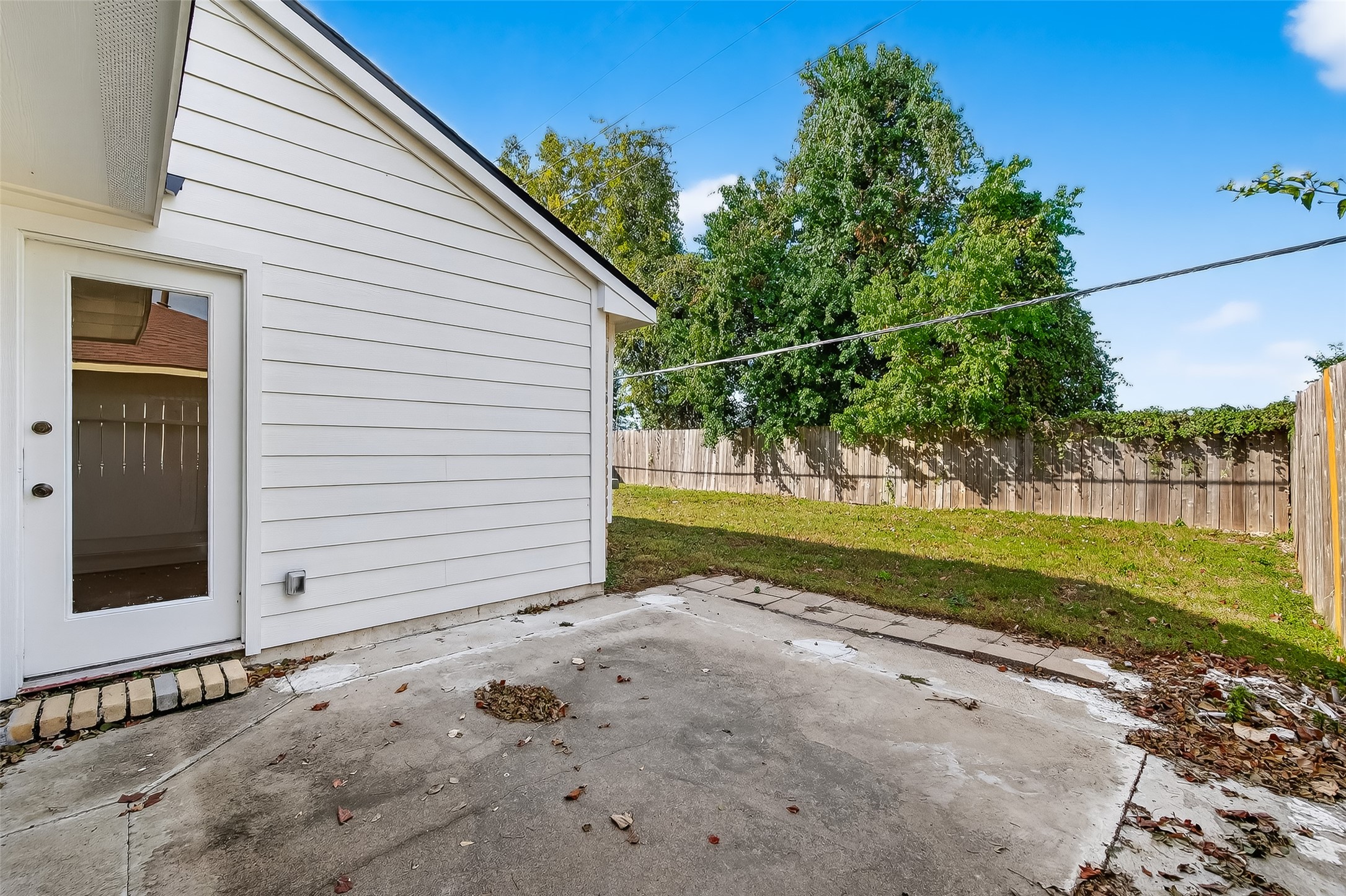 5530 Oak Falls Drive Property Photo 36