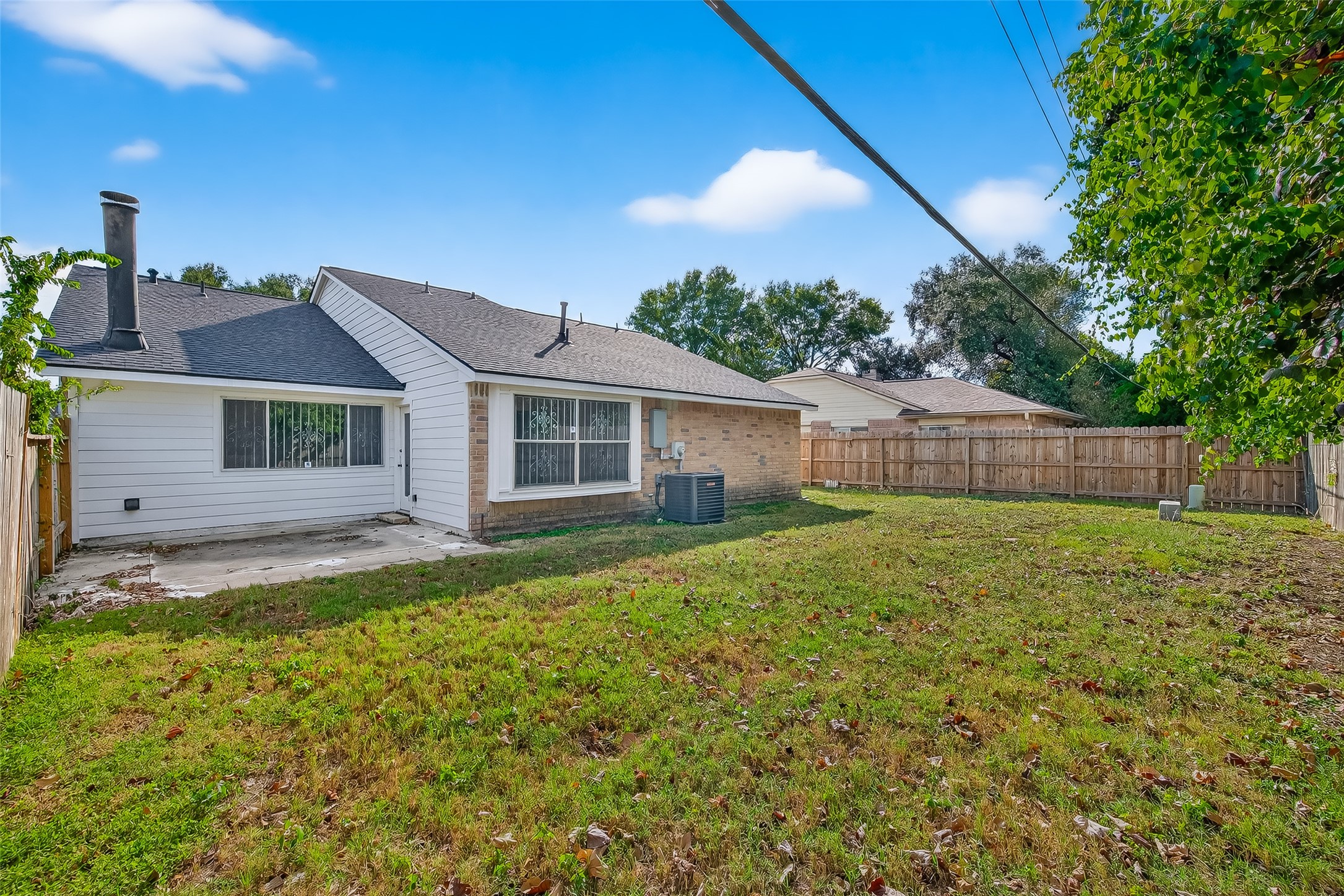 5530 Oak Falls Drive Property Photo 37