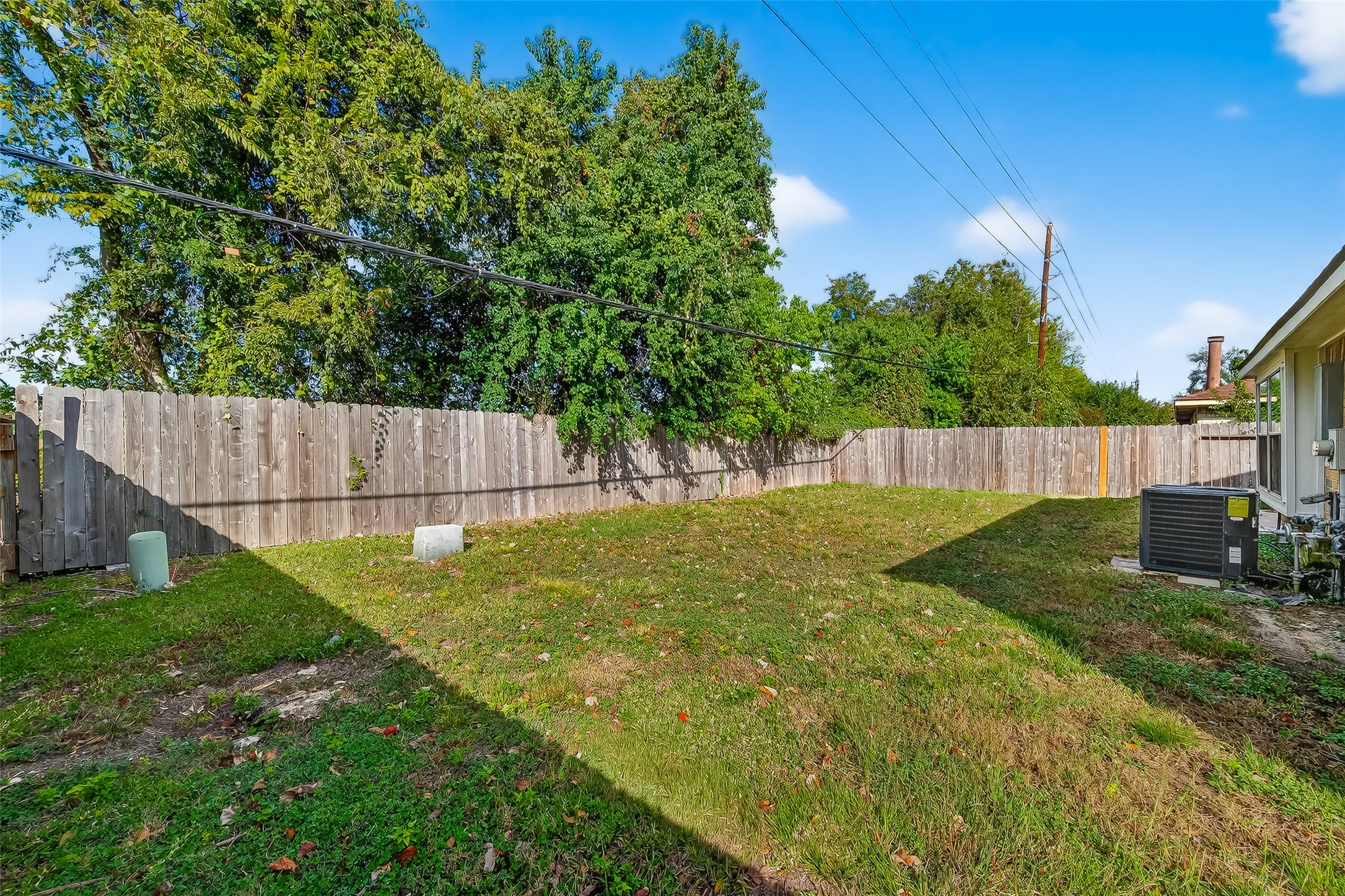 5530 Oak Falls Drive Property Photo 40