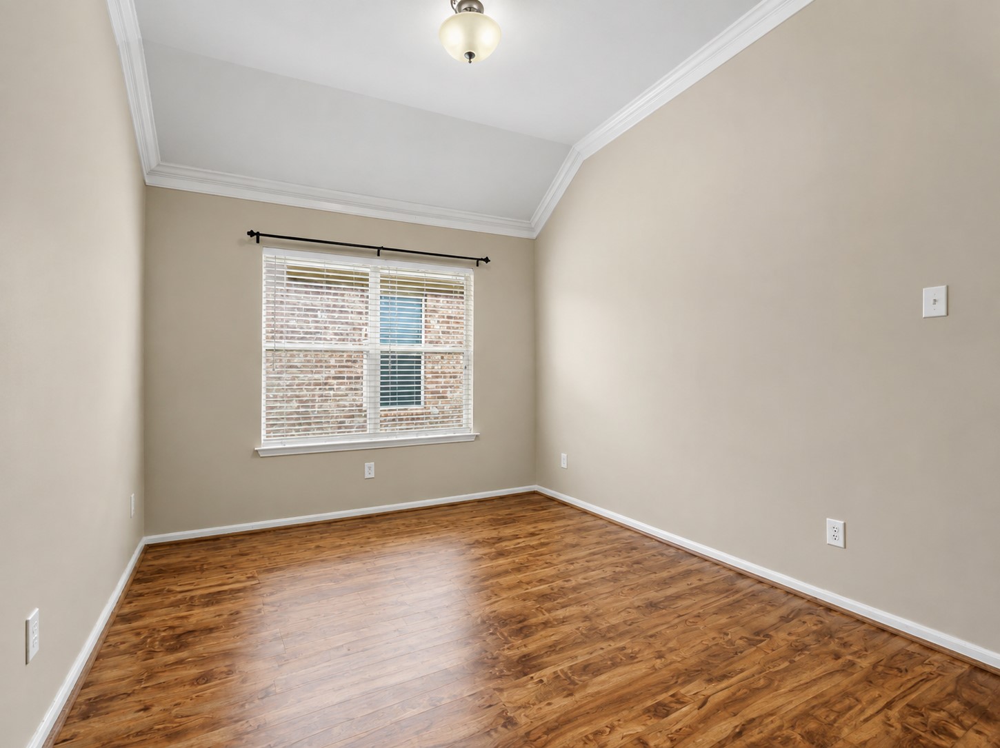 6114 Menor Crest Drive Property Photo 6