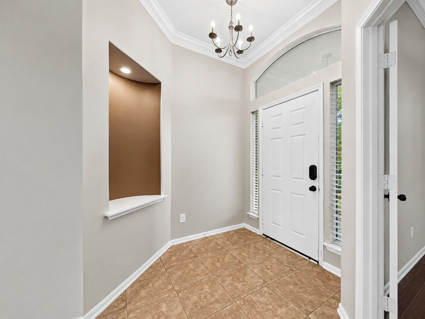 6114 Menor Crest Drive Property Photo 7