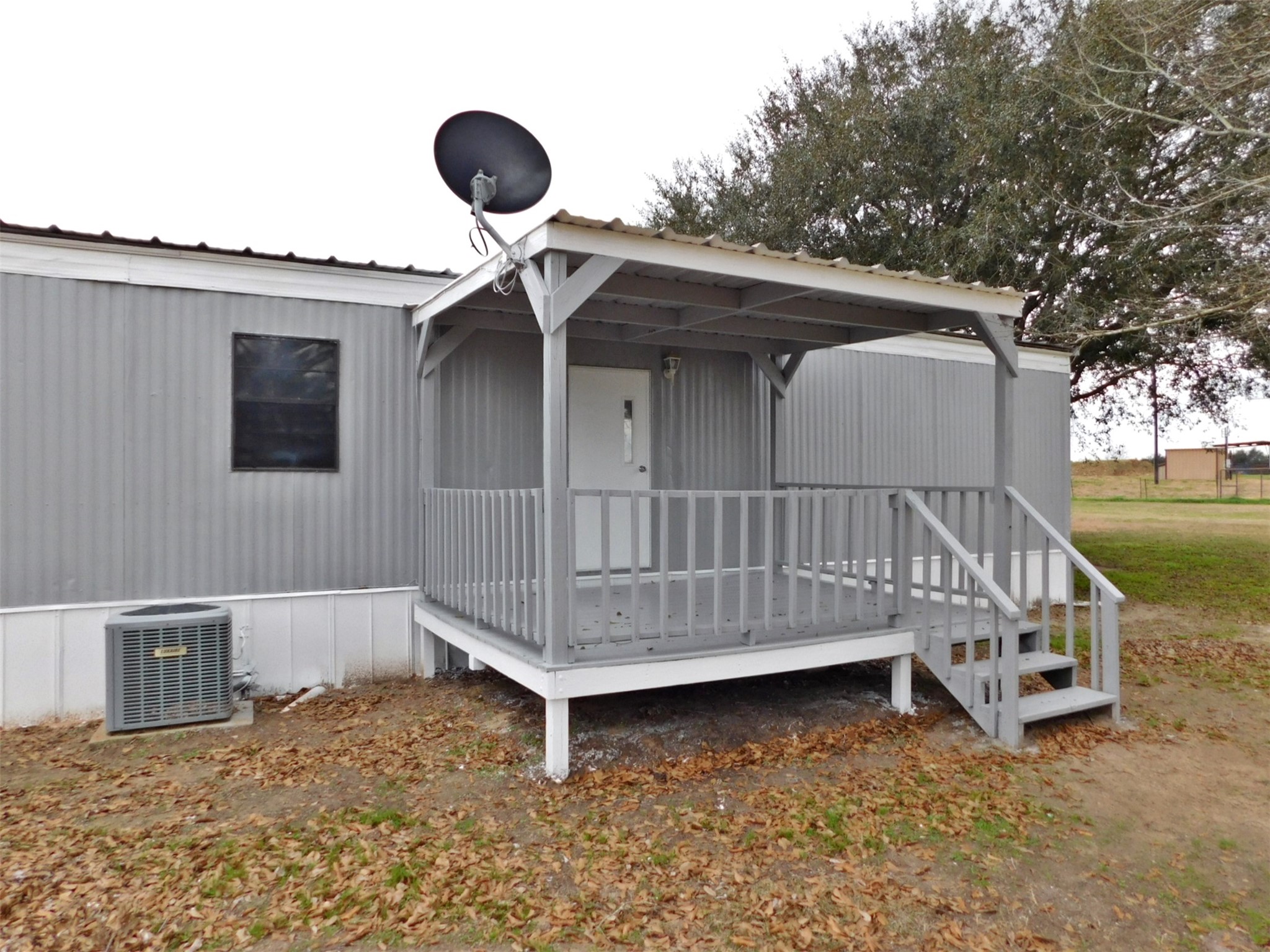1607 Mallard Lane Property Photo 1