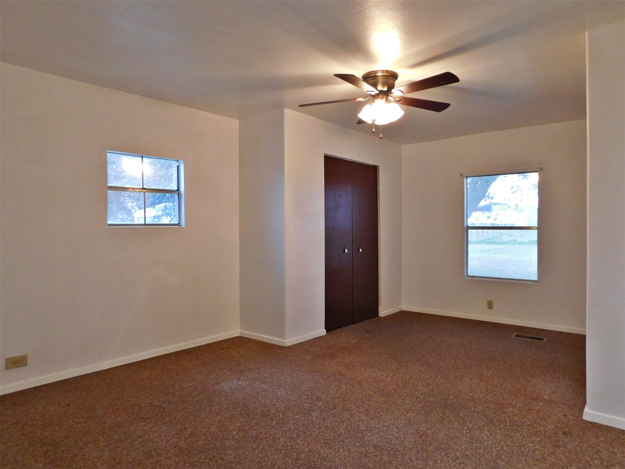 1607 Mallard Lane Property Photo 5